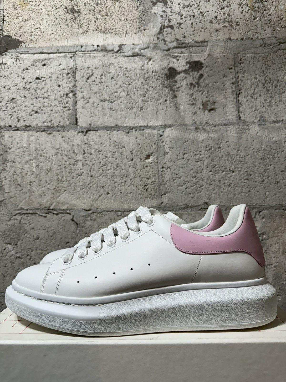 Alexander McQueen ALEXANDER MCQUEEN Oversized Sneakers Pink White Size US 13 / EU 46 - 2 Thumbnail