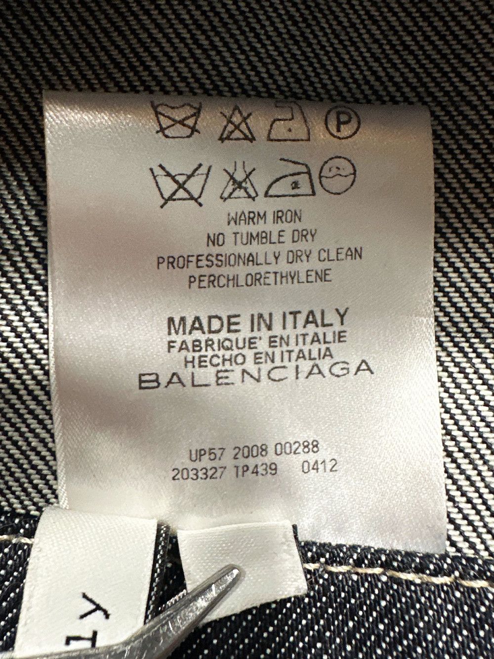 Balenciaga Balenciaga Flared Denim Trousers Size 26" / US 2 / IT 38 - 9 Thumbnail