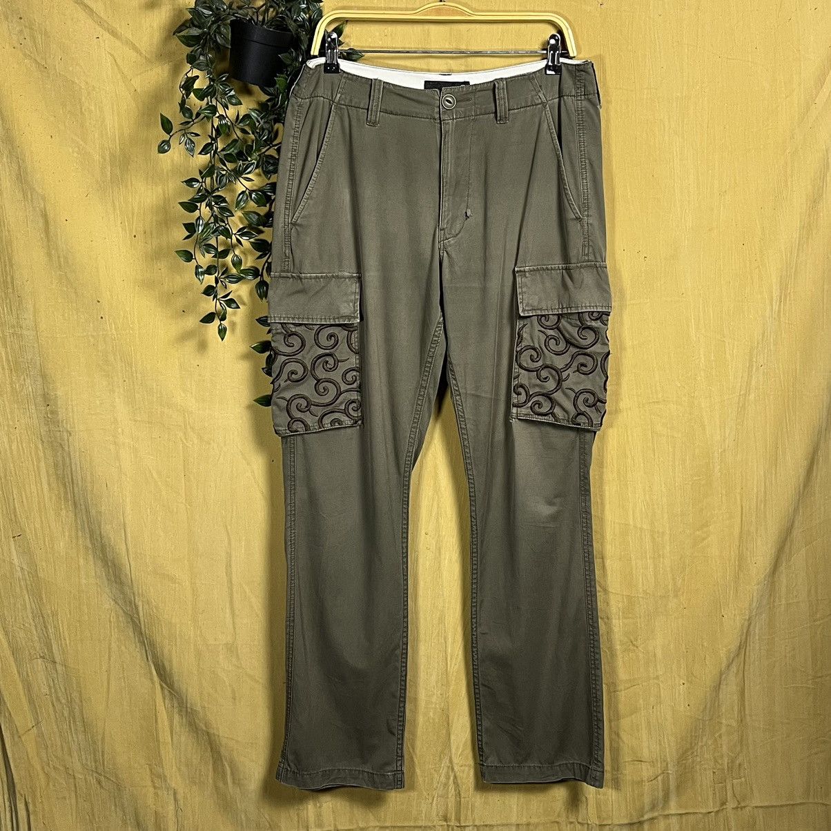 If Six Was Nine × Japanese Brand × Le Grande Bleu (L.G.B.) JapaneseBrand embroidery Army Cargo Pant Size US 34 / EU 50 - 1 Thumbnail
