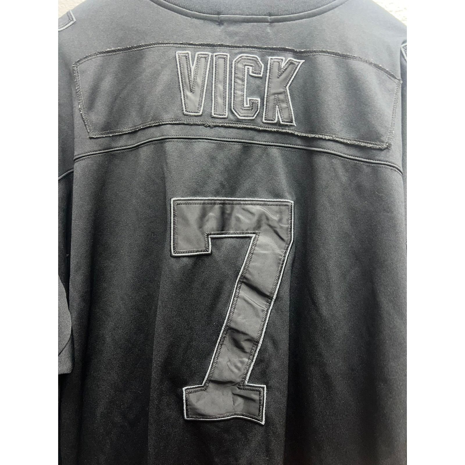 Mitchell & Ness Mitchell & Ness Michael Vick Jersey NFL Throwback Falcons 60 Size US XXL / EU 58 / 5 - 7 Thumbnail