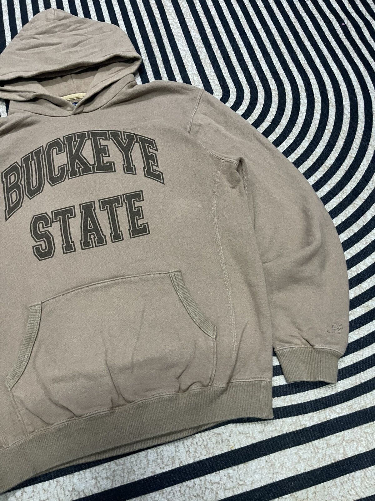 The Flat Head 2000s THE FLAT HEAD BUCKEYE STATE SUN FADED HOODIE Size US M / EU 48-50 / 2 - 4 Thumbnail