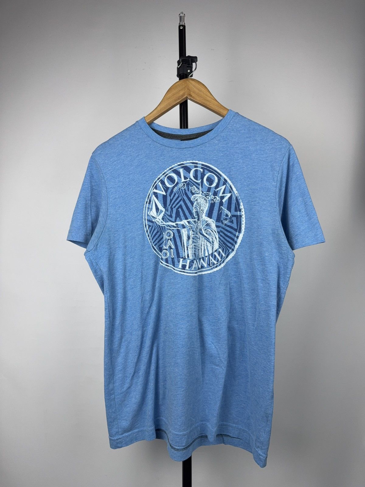 Volcom Volcom 90s Surf Honolulu USA Hawaii Graphic T-Shirt Blue Size US M / EU 48-50 / 2 - 1 Thumbnail