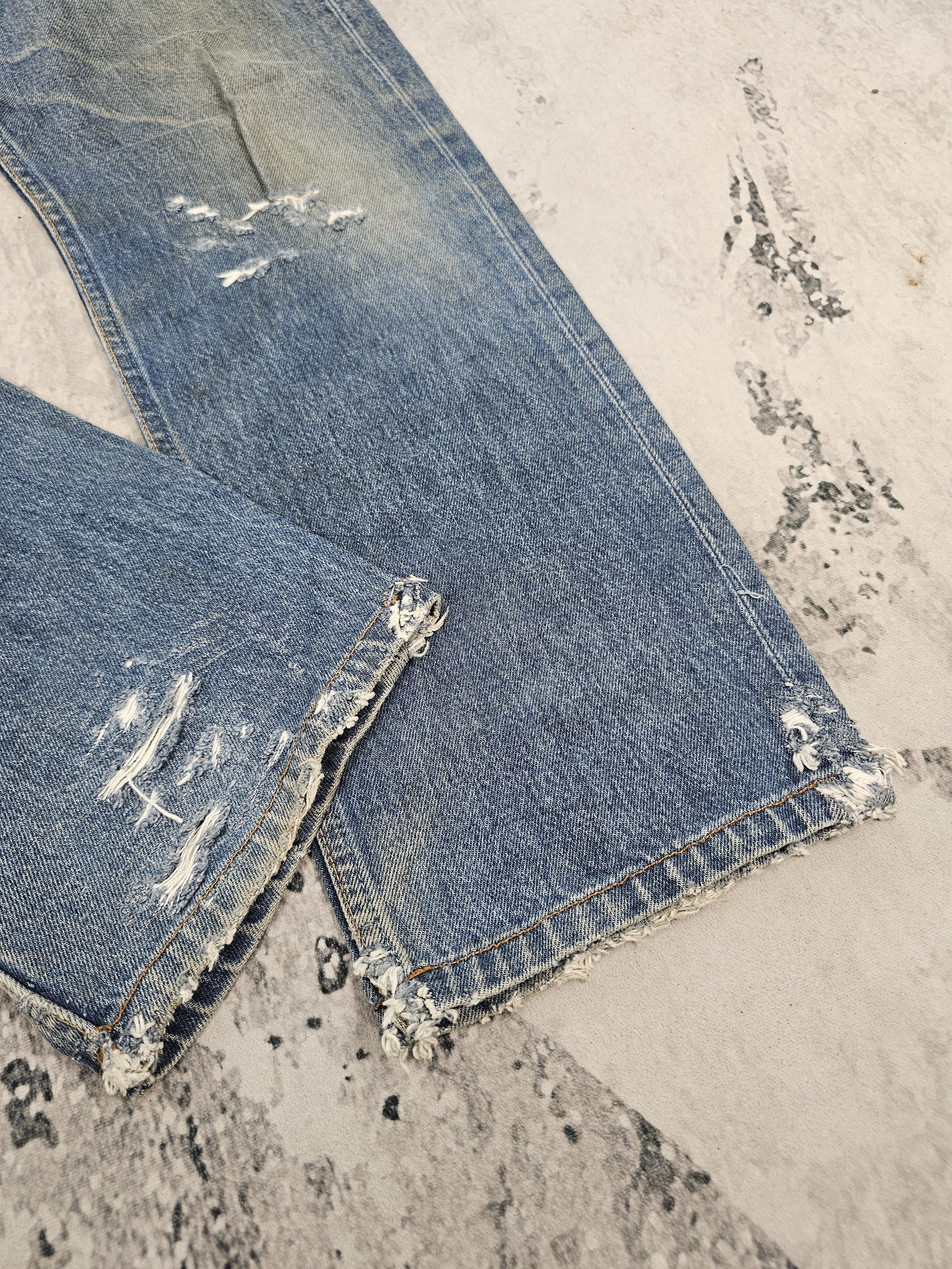 Levi's Vtg 90's LEVIS 501 Ripped Distressed Jean Size 31X29.5 L0421 Size US 31 - 8 Thumbnail
