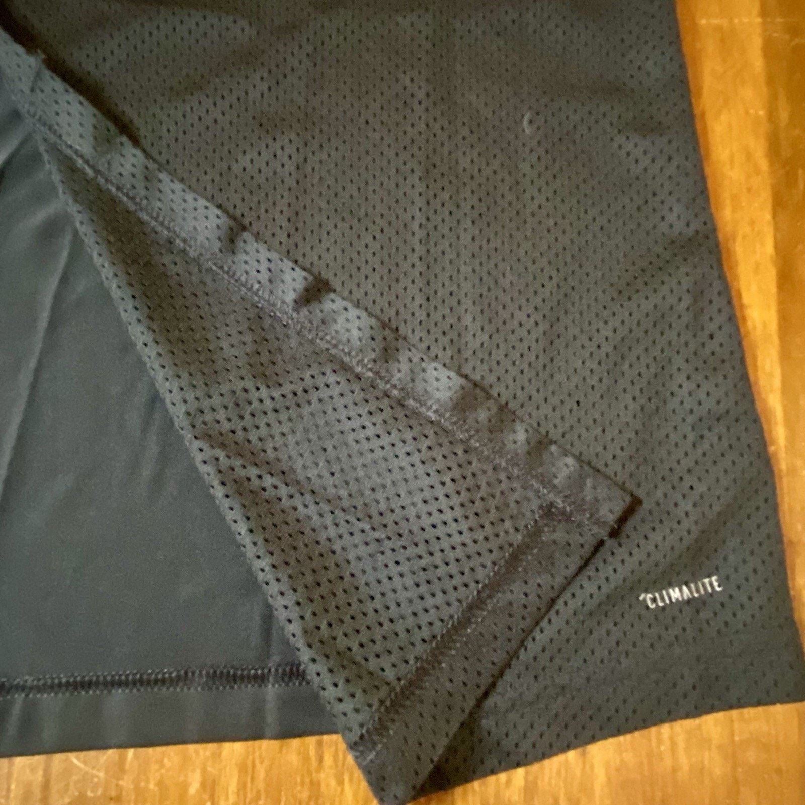 Adidas Adidas Black Men’s XL Training Workout T-shirt Slit Back Size US XL / EU 56 / 4 - 6 Thumbnail