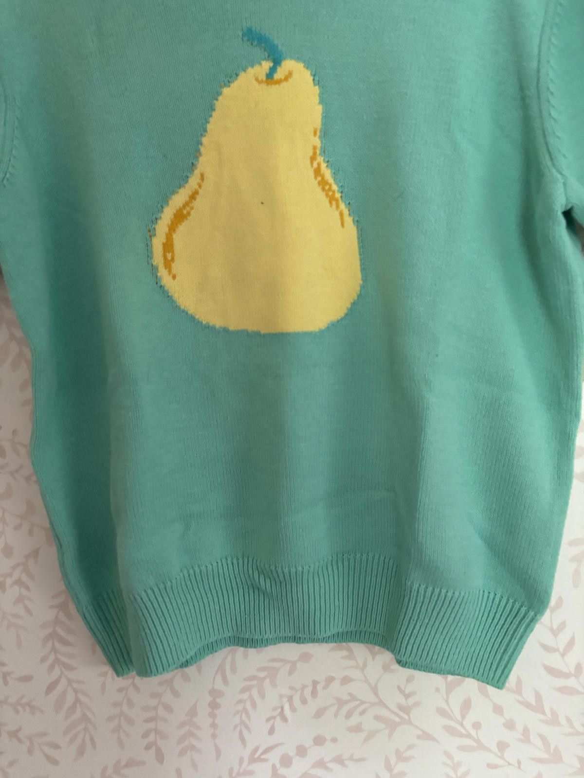 St. Johns Bay NWT Women's Knit Sweater with Pear Design - Size M Size M / US 6-8 / IT 42-44 - 2 Thumbnail