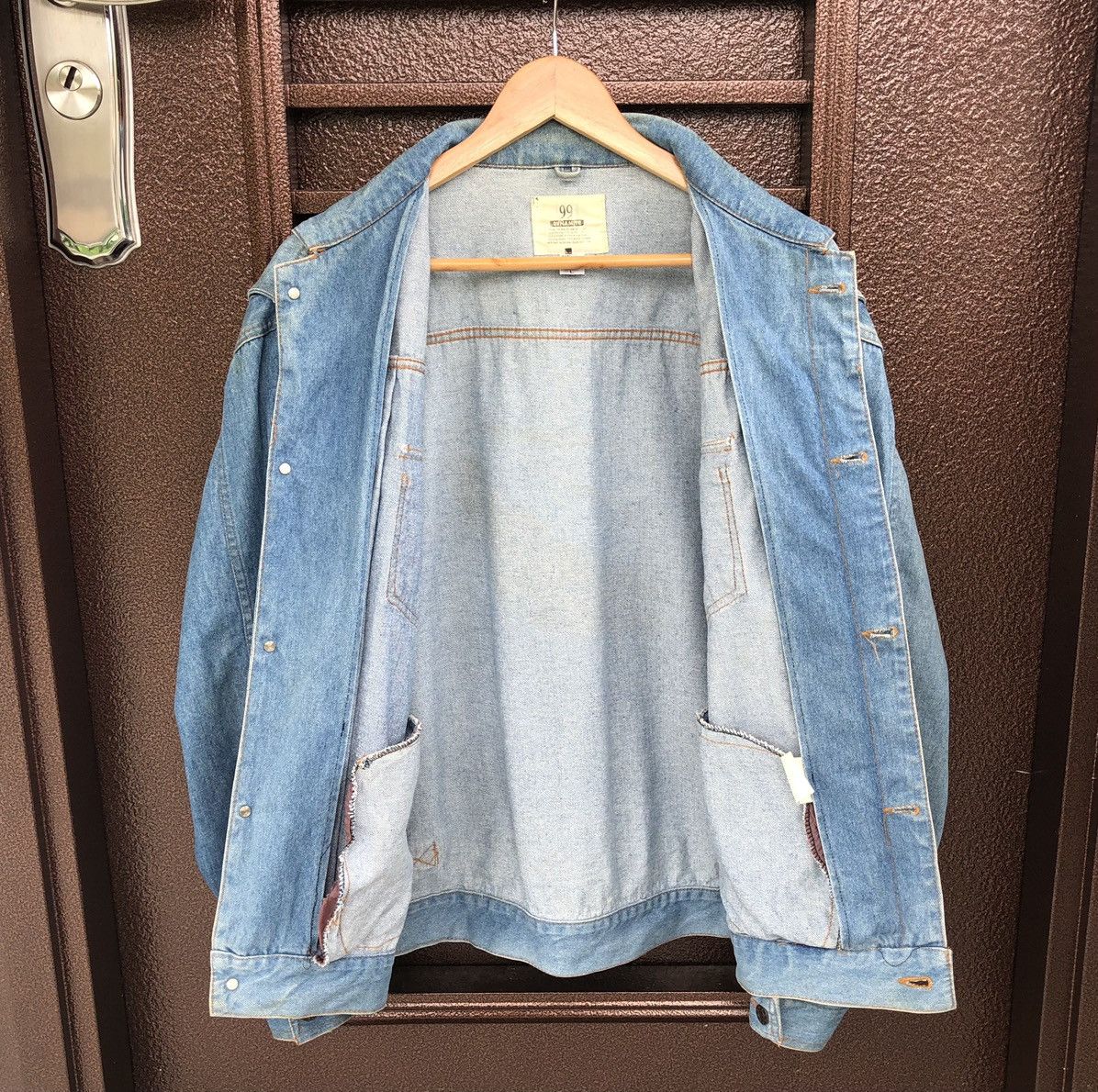 Vintage Vintage DYNAMITE Sun Faded 506 ww2 Denim Jacket Size US L / EU 52-54 / 3 - 6 Thumbnail