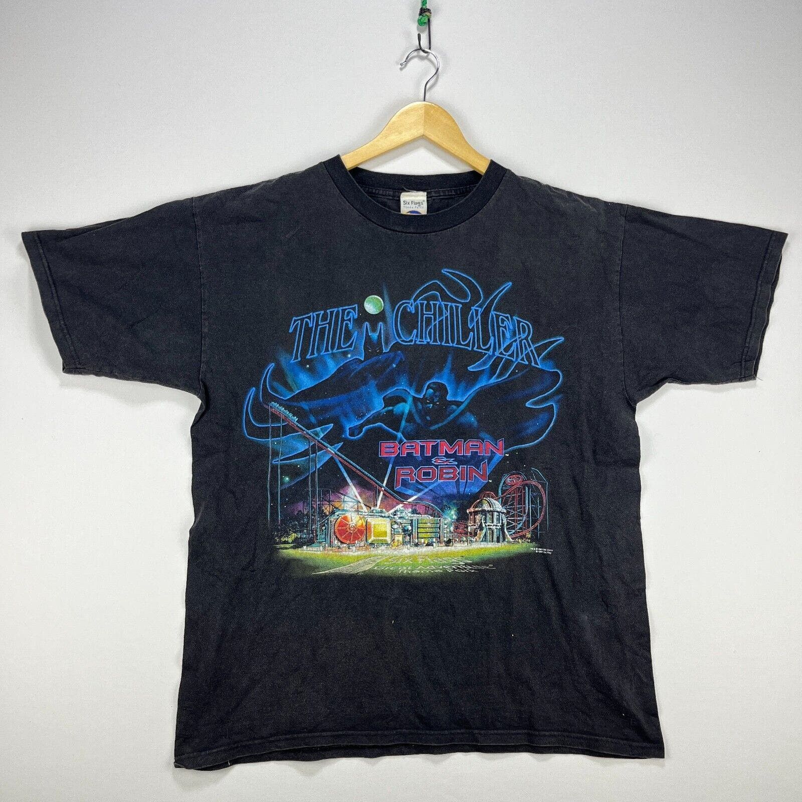 Vintage Batman Six Flags deals tee XL