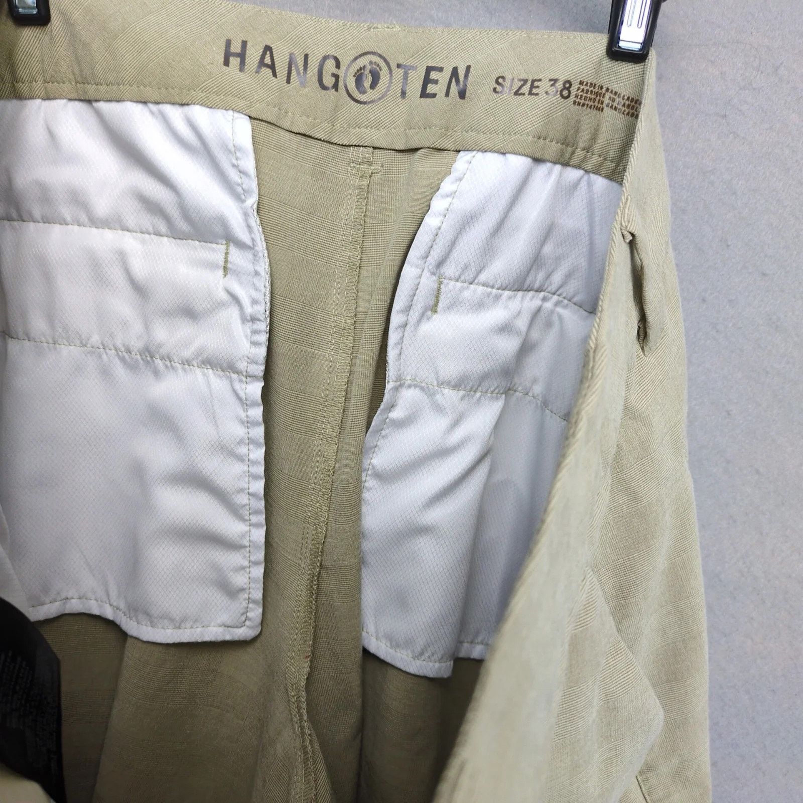 Hang Ten Hang Ten Tan Plaid Bermuda Shorts Men's 38x10.5" Lightweight Size US 38 / EU 54 - 10 Thumbnail