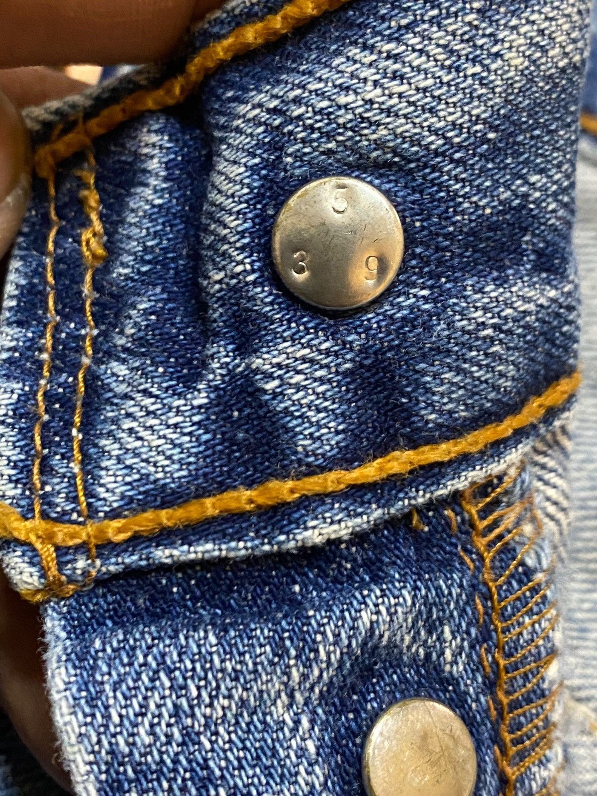 Levi's Vintage Levis 501 Y2K Faded Wash Distressed Loose Jeans Size US 30 / EU 46 - 9 Thumbnail