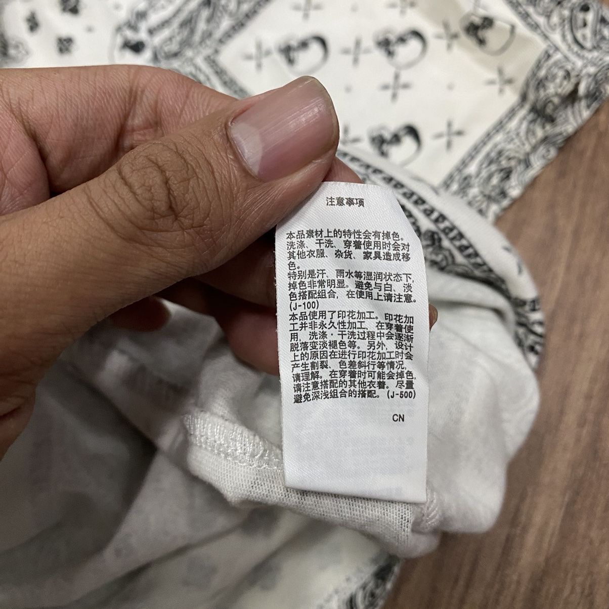 Japanese Brand Union Made Black & White Skull Bandana pattern Polos Size US XL / EU 56 / 4 - 12 Thumbnail