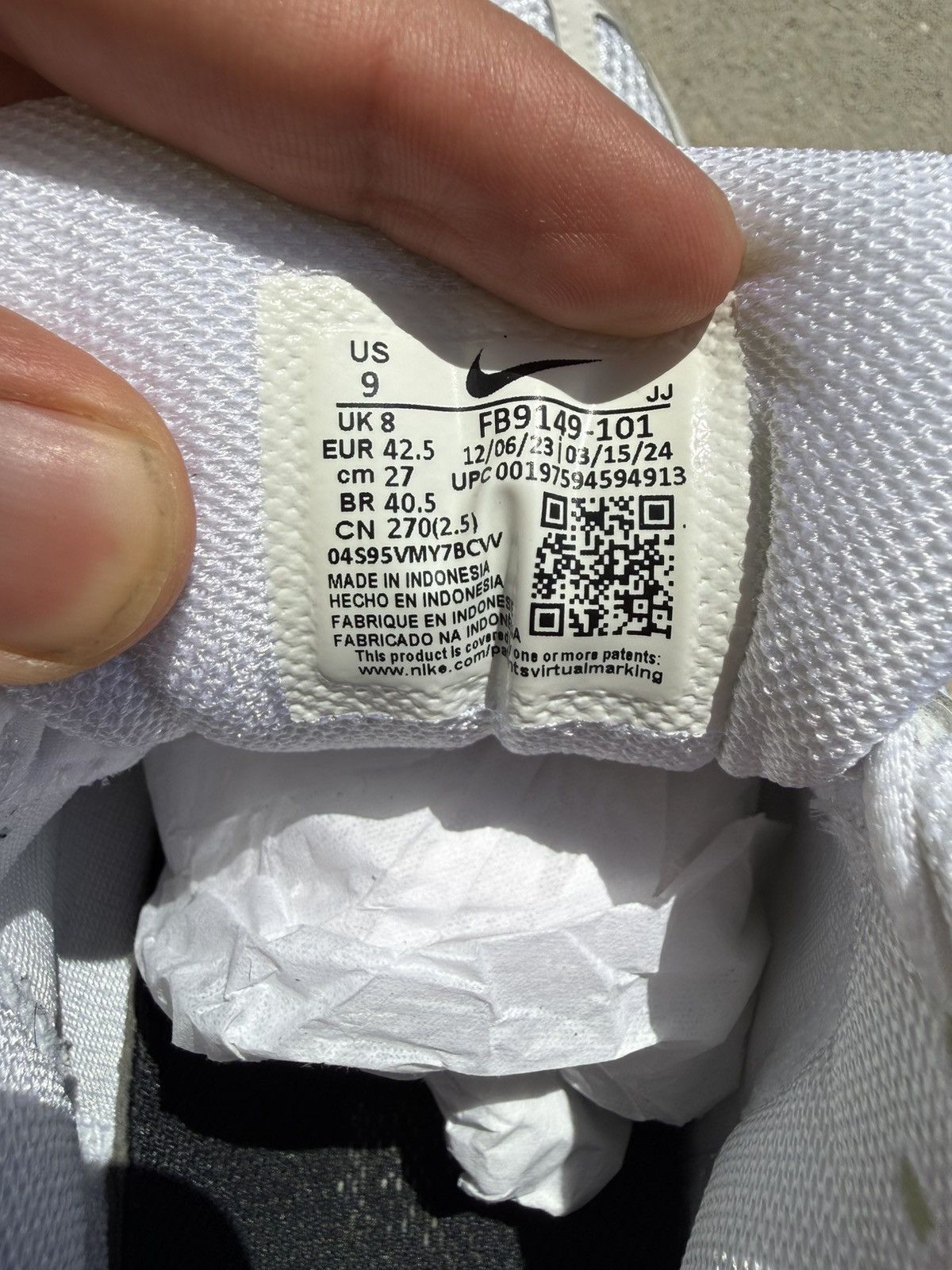 Nike Nike Vomero 5 White Size US 9 / EU 42 - 6 Thumbnail