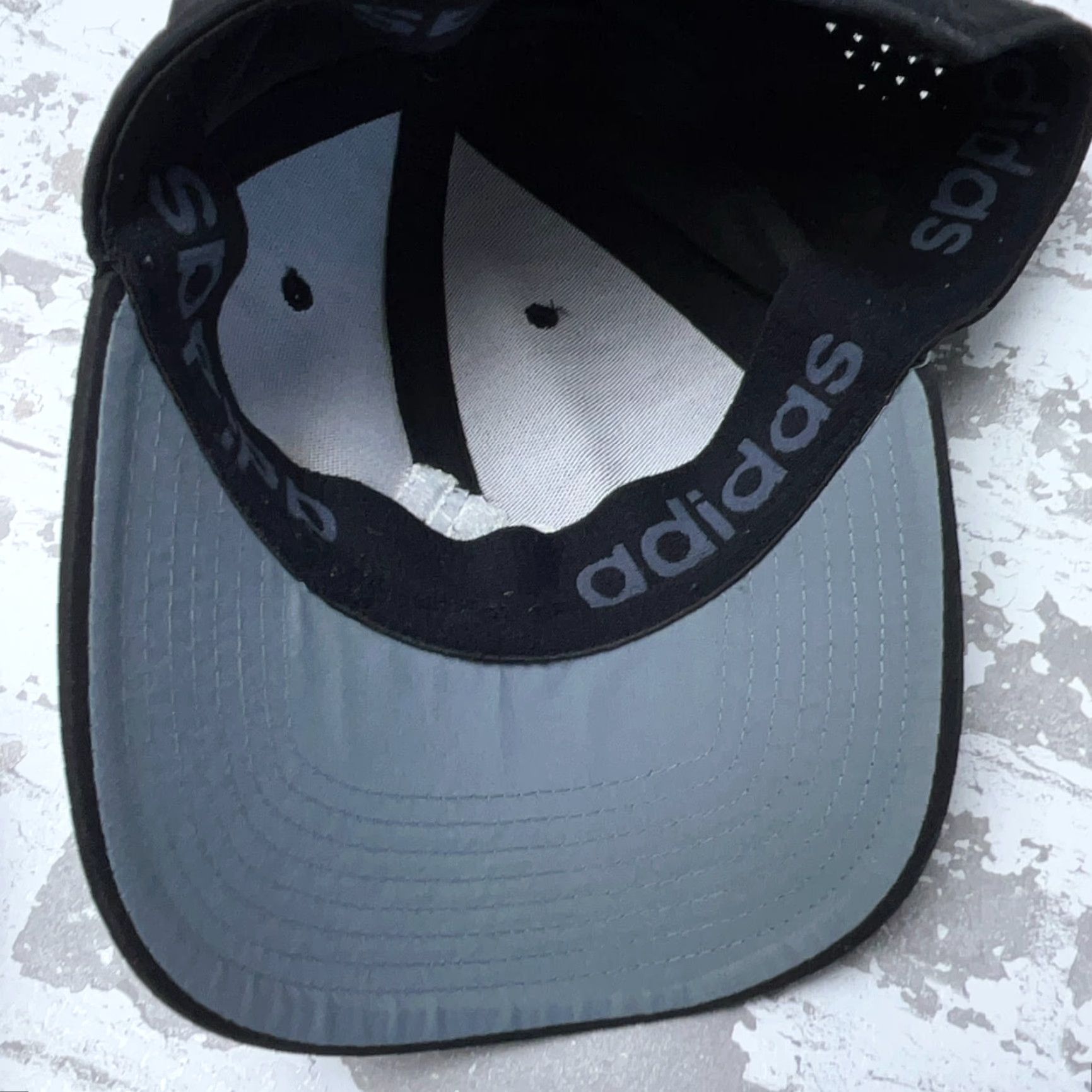 Adidas Adidas Hat Cap Stretch Fit Size S/M Black White Performance Golf Clima Cool Baseball Cap Mens Size ONE SIZE - 6 Thumbnail