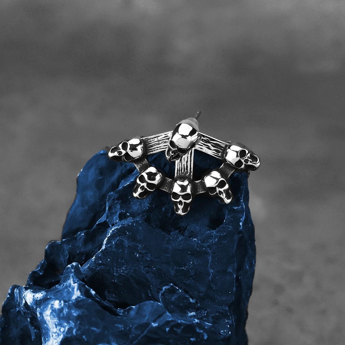 Jewelry Skull Stud Earrings Charms Stainless Earring Gift Size ONE SIZE - 3 Thumbnail