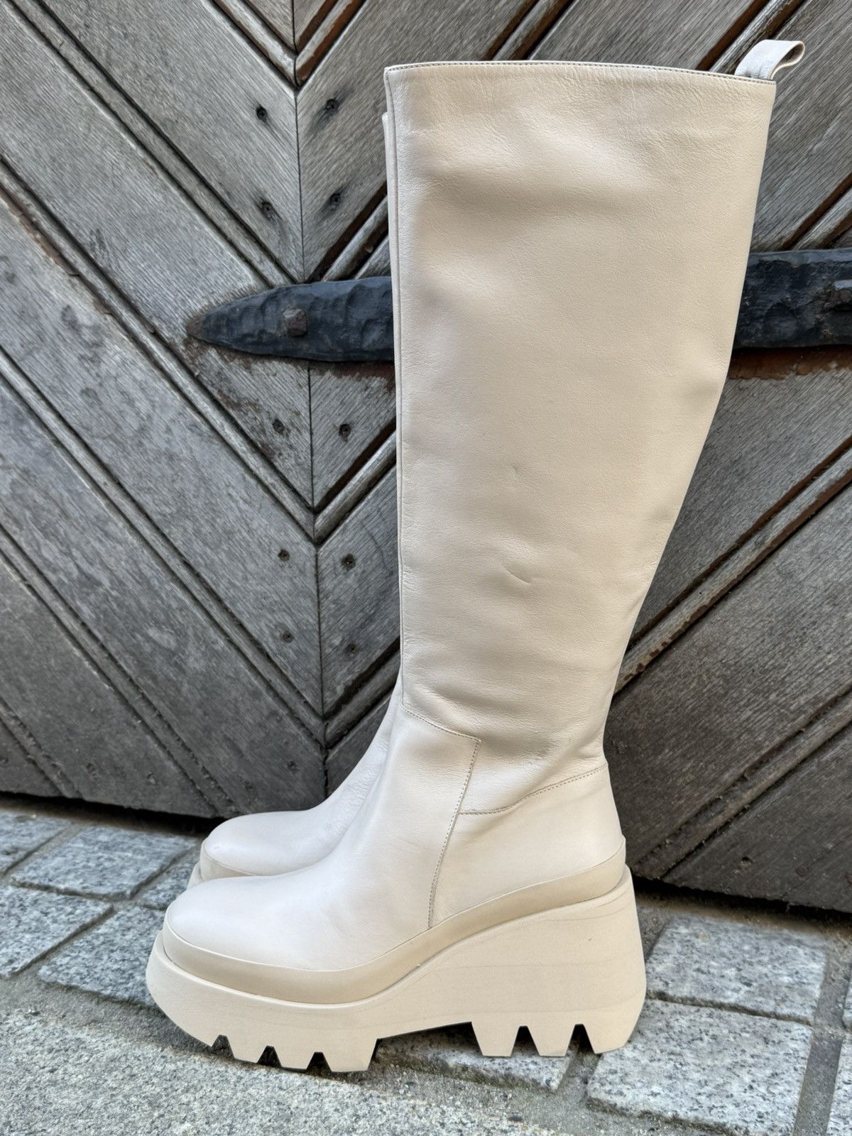 Paloma Bercelo Beige leather wedge boots size 38 Size US 7.5 / IT 37.5 - 2 Thumbnail