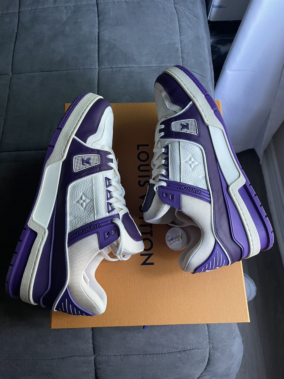 Louis Vuitton Louis Vuitton White Purple Monogram Trainer Size US 9.5 / EU 42-43 - 5 Thumbnail