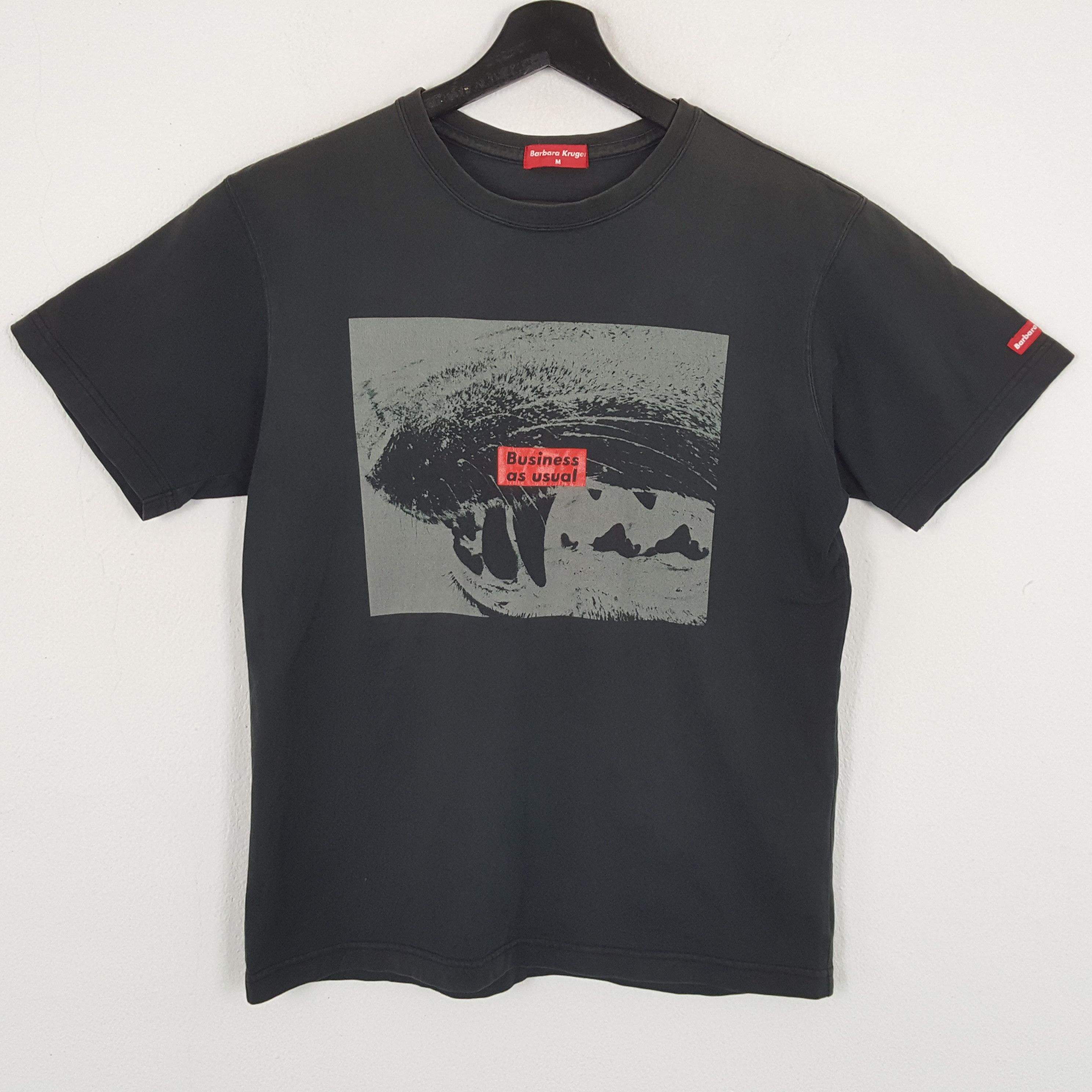 Barbara Kruger × Japanese Brand × Vintage BARBARA KRUGER X Japanese Brand Streetwear Style Tshirt Size US M / EU 48-50 / 2 - 1 Thumbnail