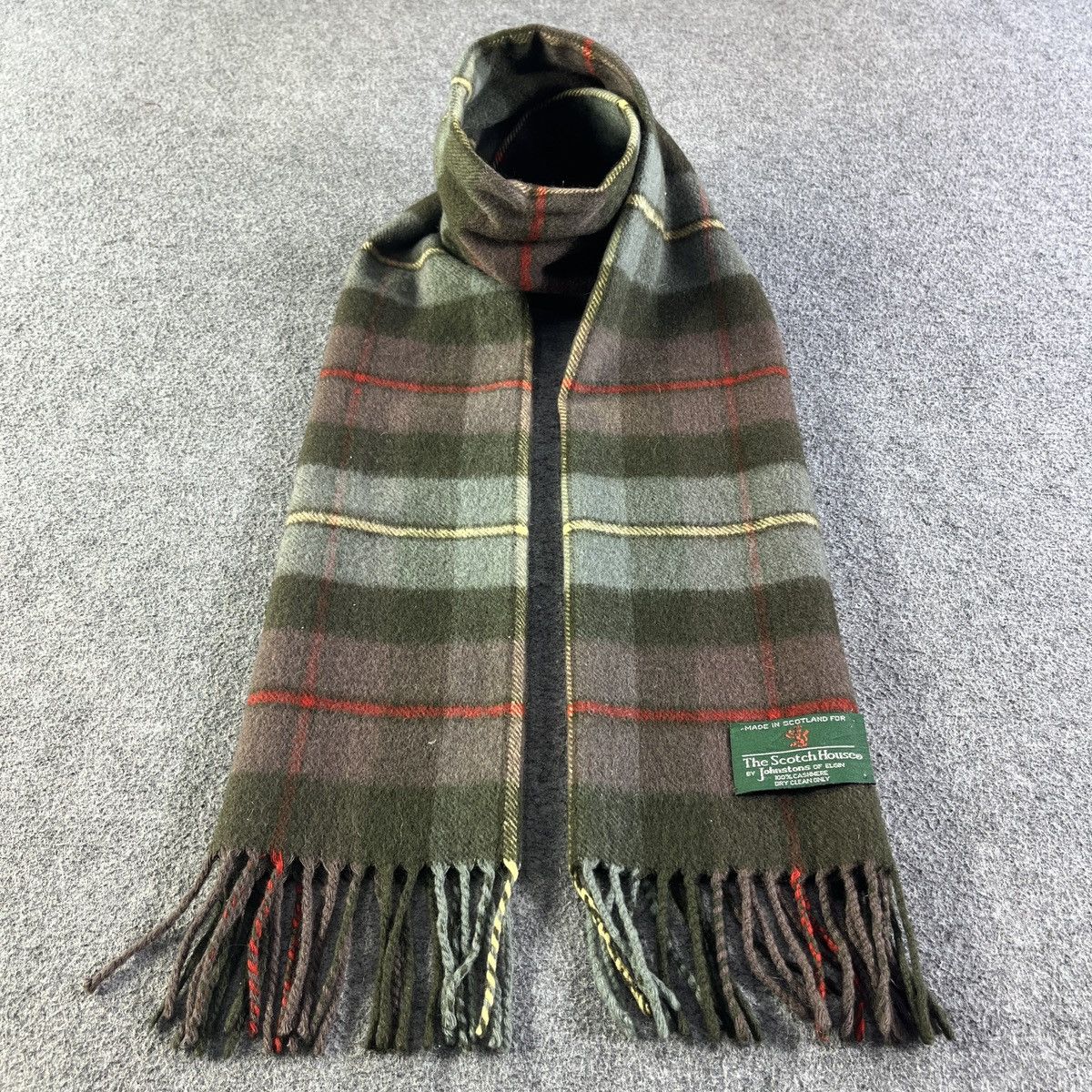 Johnstons Of Elgin Johnstons Of Elgin Scarf / Muffler / Neckwear T1123 Size ONE SIZE - 5 Thumbnail
