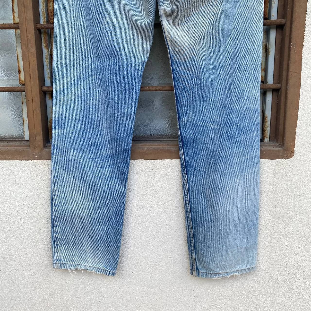 Levi's × Vintage VINTAGE LEVIS 1990S STONEWASH DENIM Size US 28 / EU 44 - 11 Thumbnail
