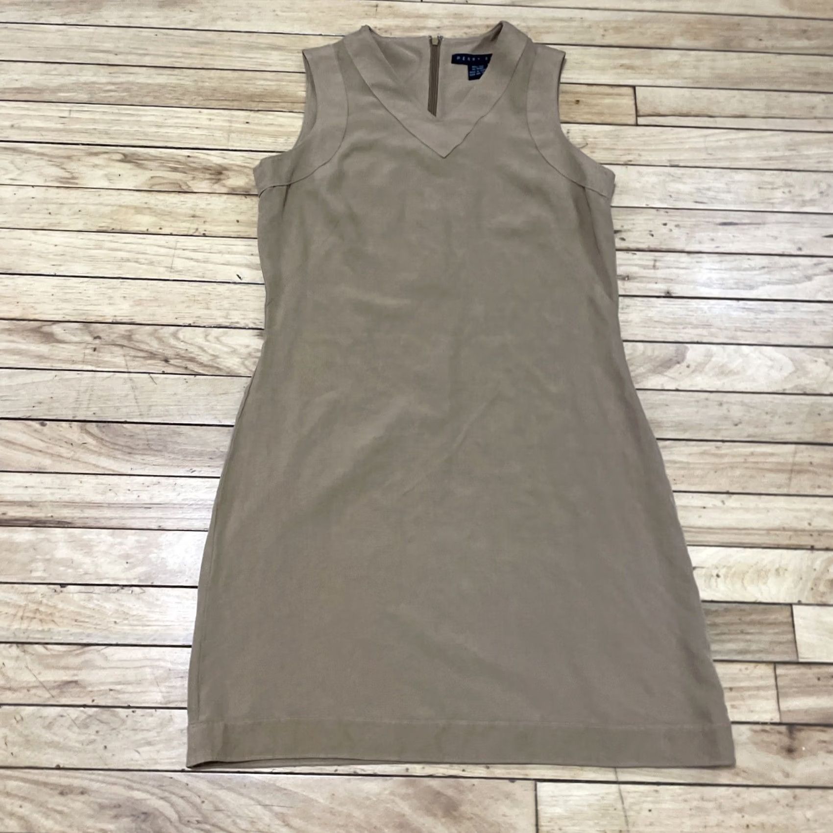 Perry Ellis Perry Ellis Silk Shift Dress Mini Sleeveless V-Neck Brown Tan 8P Office Academia Womens Size M / US 6-8 / IT 42-44 - 5 Thumbnail