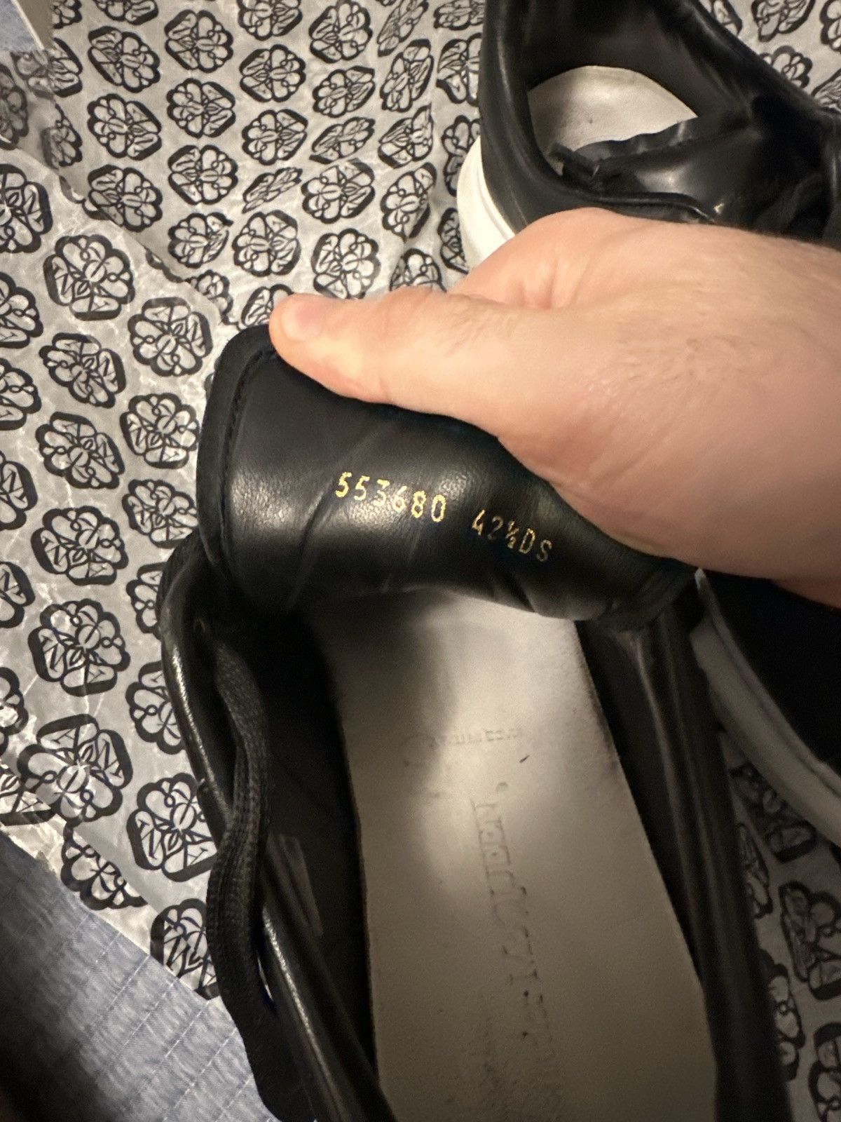 Alexander McQueen Alexander Mcqueen size 9 Size US 9 / EU 42 - 6 Thumbnail