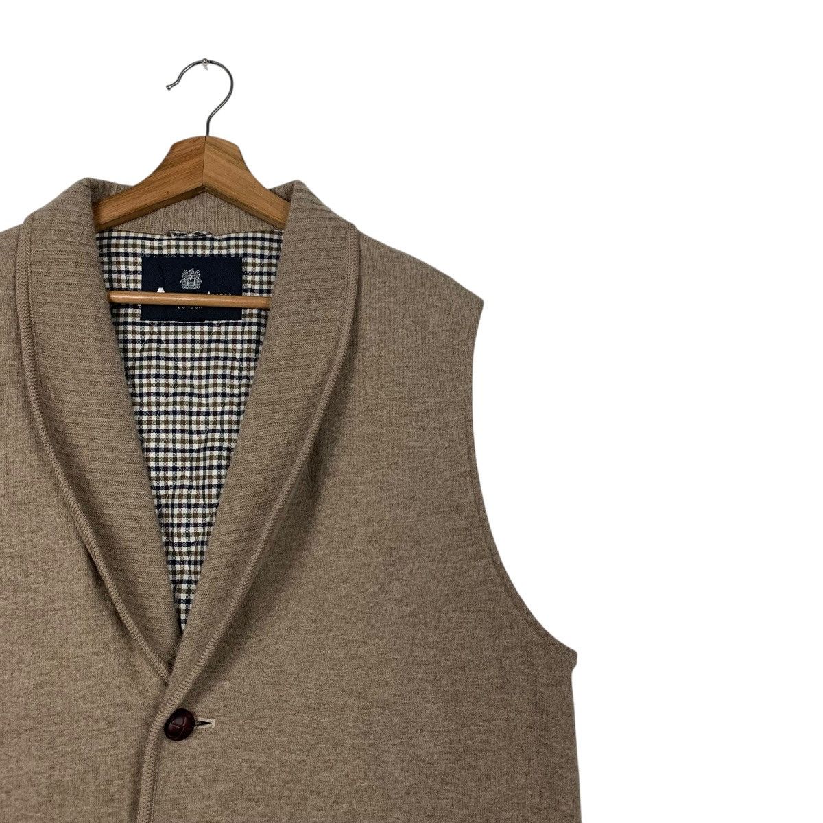 Aquascutum AQUASCUTUM Made in Japan Wool Button Vest #2074-C90 Size US L / EU 52-54 / 3 - 5 Thumbnail