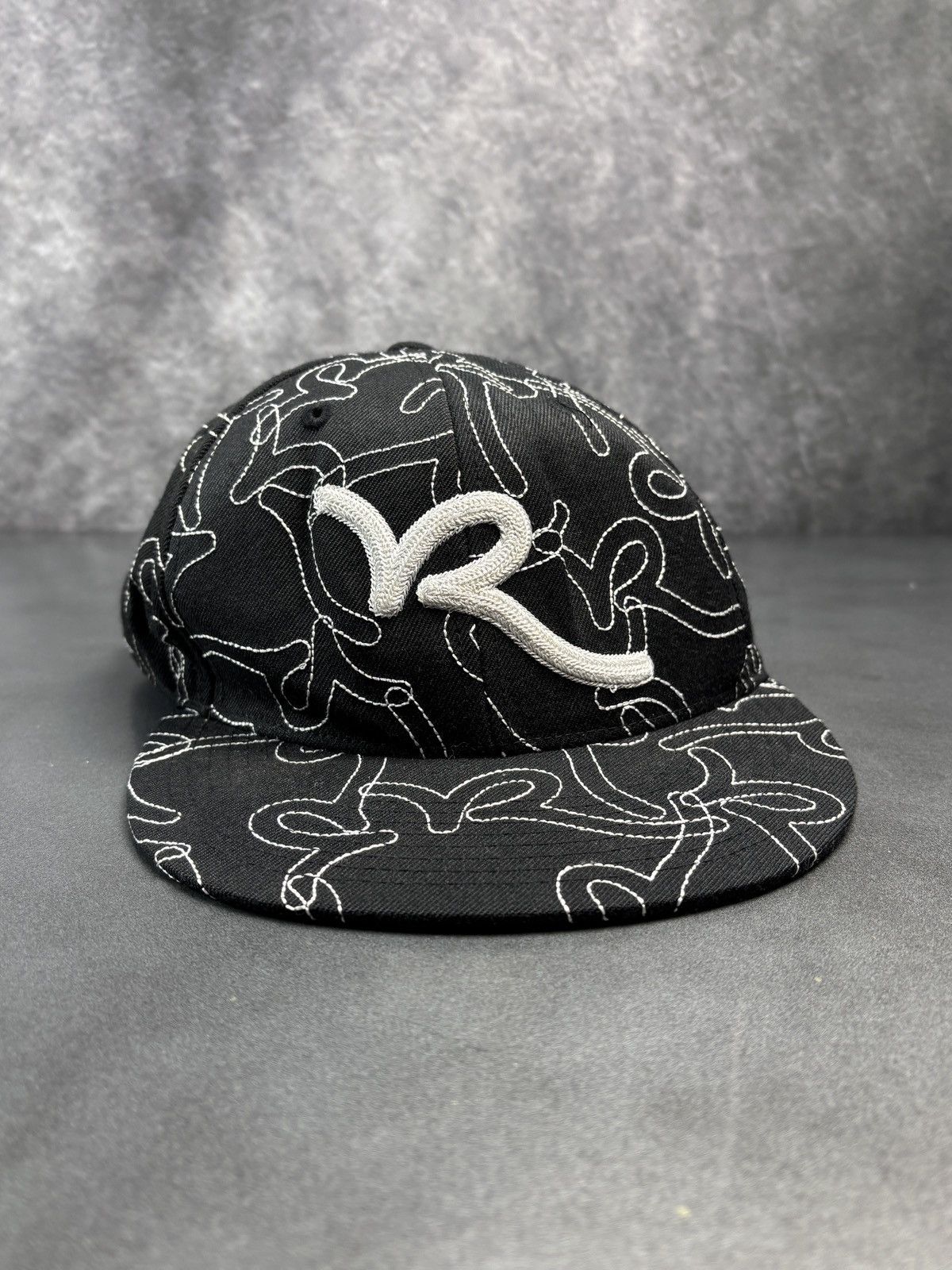 Rocawear × Vintage Vintage Rocawear Fitted Cap 7 1/2 Flat Brim 2000s 1990s Y2K Size ONE SIZE - 9 Thumbnail
