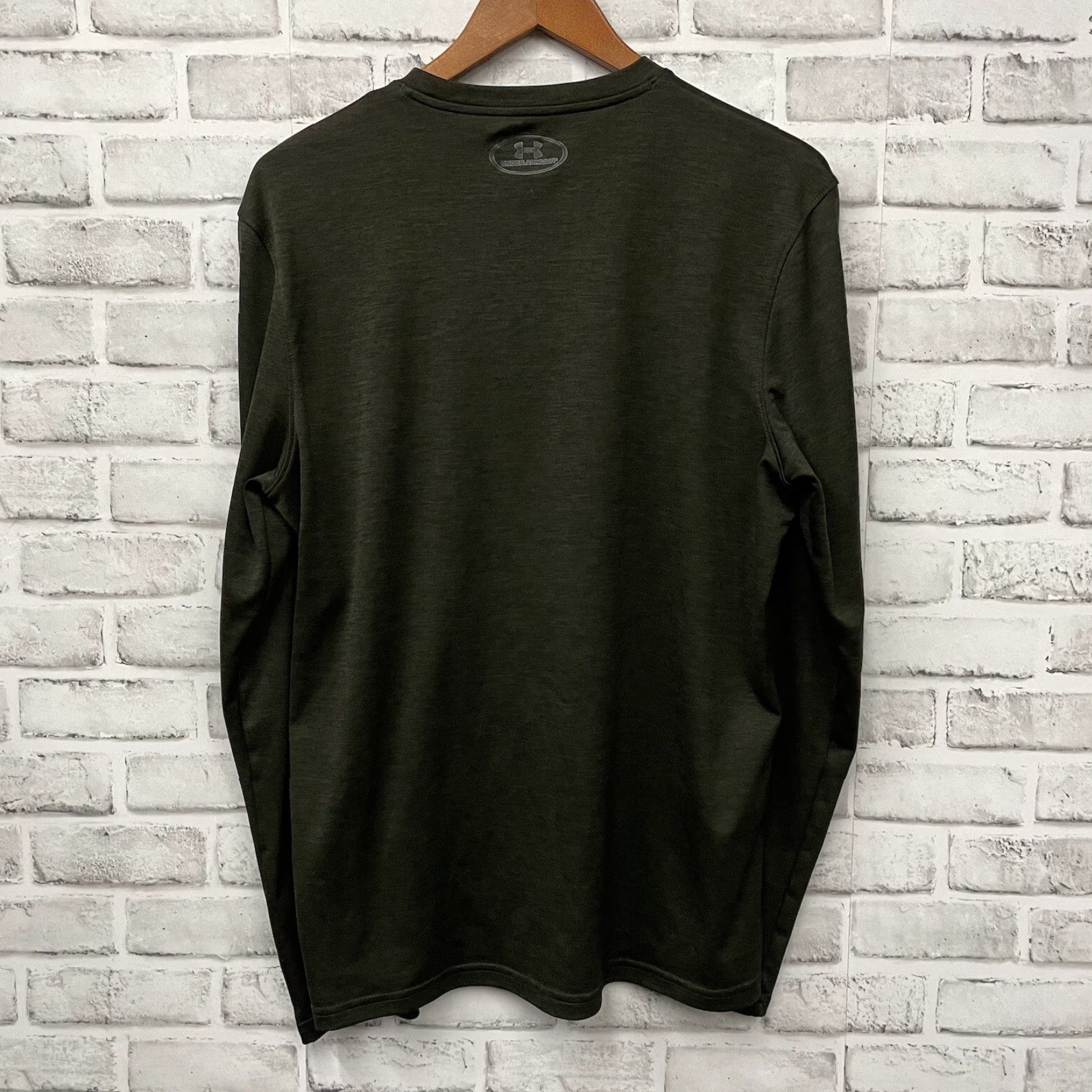 Under Armour Under Armour HeatGear Athletic Tee Loose long sleeve Mens Size M Green Size US M / EU 48-50 / 2 - 5 Thumbnail