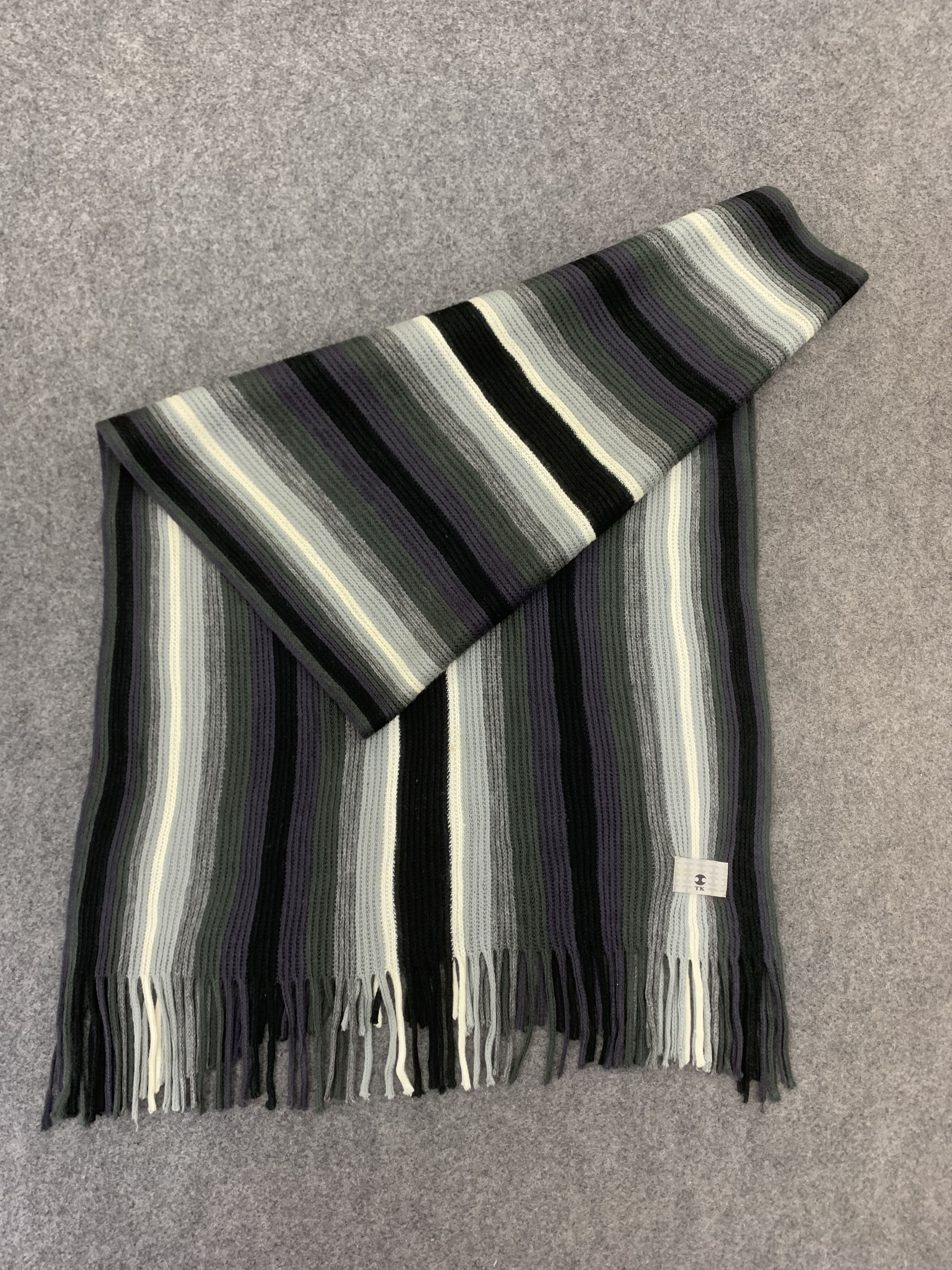 Takeo Kikuchi Takeo Kikuchi Scarf Wool Muffler Neck Wrap BL3179 Size ONE SIZE - 3 Thumbnail
