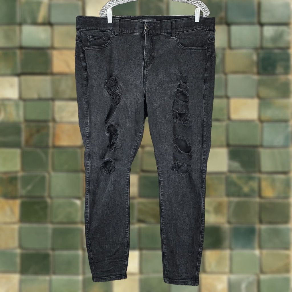 Torrid Torrid Bombshell Jeans Women 22T Black Distressed Ripped Skinny Womens Size 40" / US 18 - 1 Thumbnail