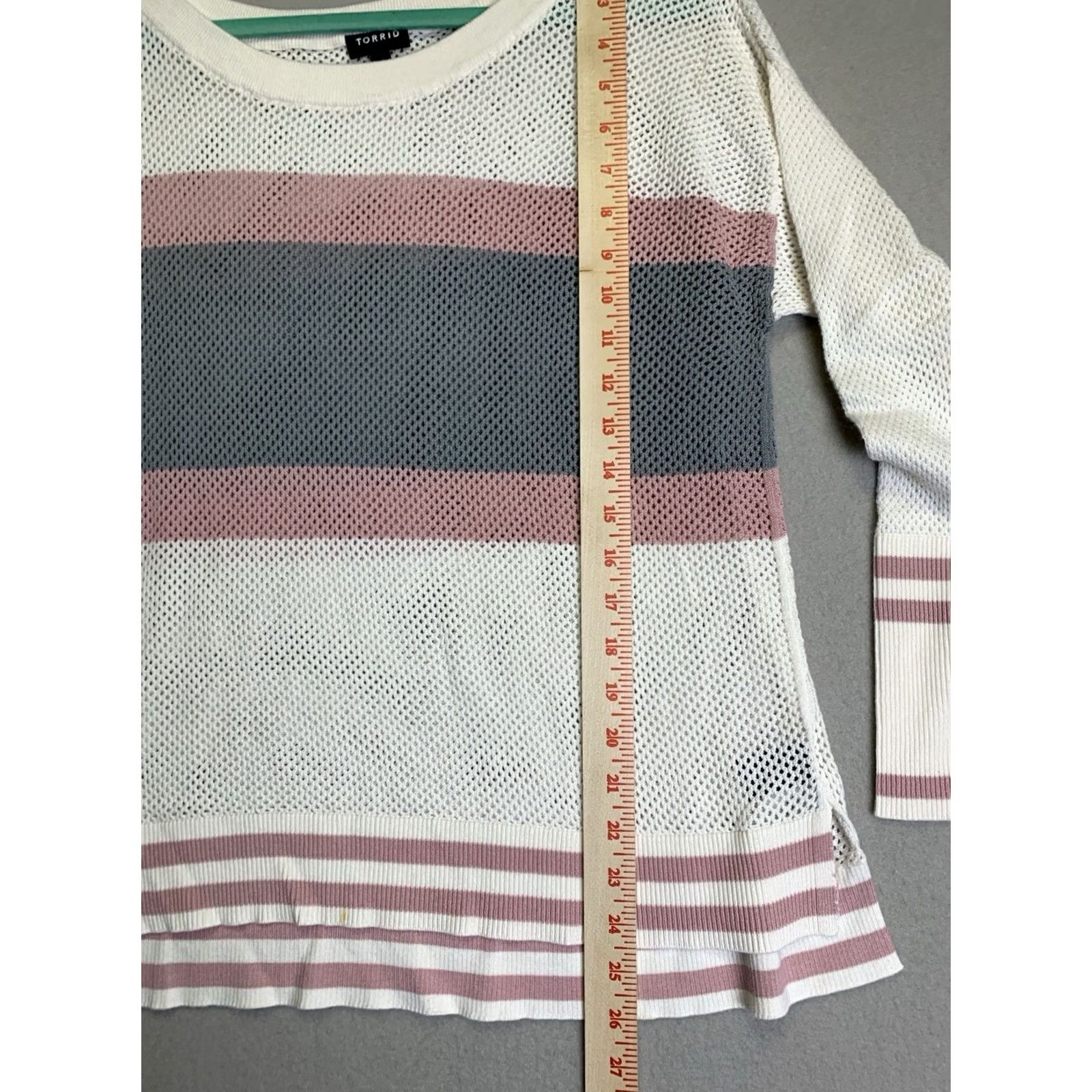 Torrid Torrid Sweater Womens 1X Long Sleeve White Pink Gray Striped Cotton Blend Knit Pullover Boat Neck Casual Plus Size Size XL / US 12-14 / IT 48-50 - 7 Thumbnail