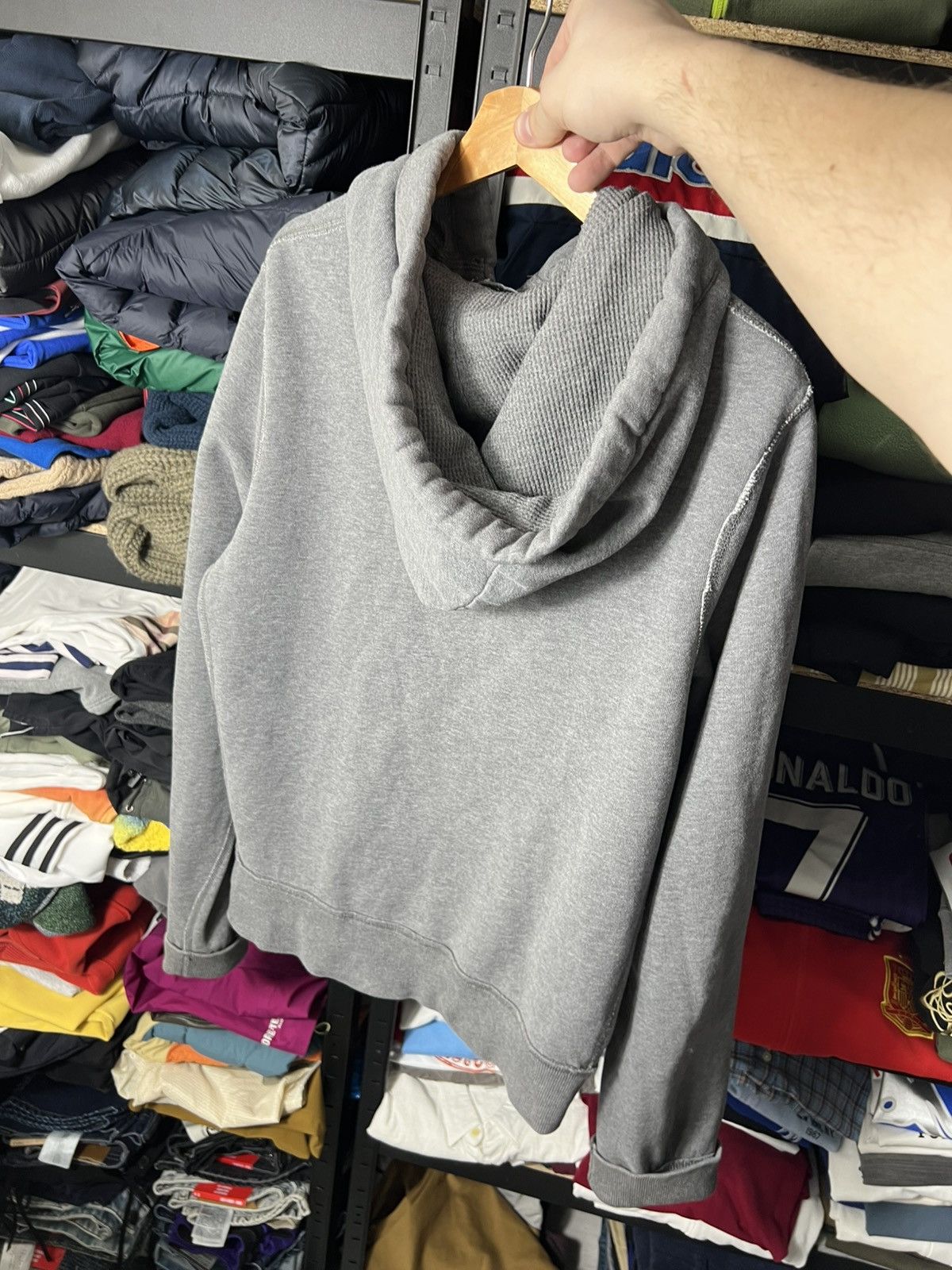 Abercrombie & Fitch Vintage Abercrombie & Fitch Moose Zip Hoodie Grey Size XL Size US XL / EU 56 / 4 - 15 Thumbnail