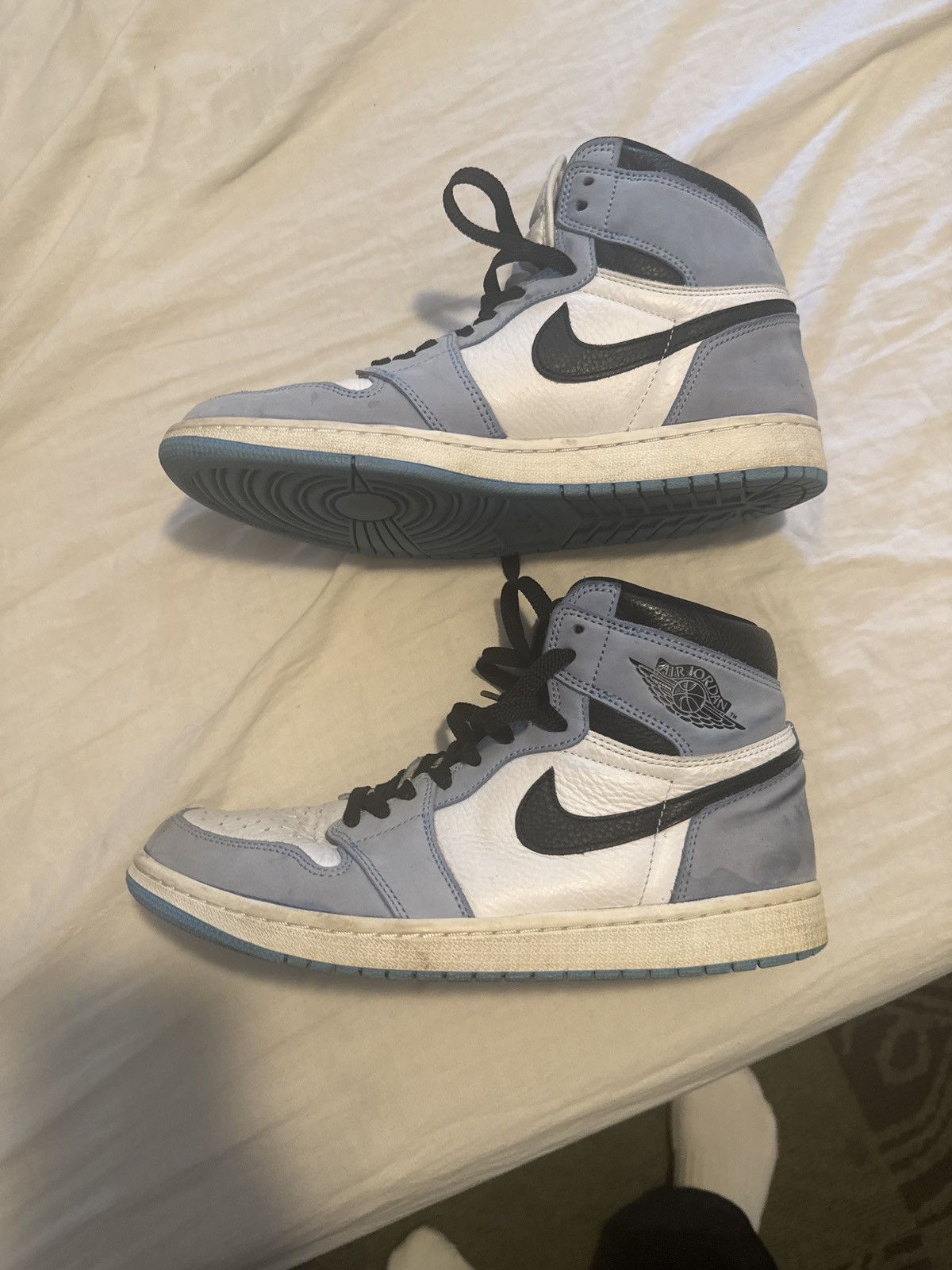 Jordan Brand Jordan 1 High Retro University Blue Size US 10.5 / EU 43-44 - 8 Thumbnail