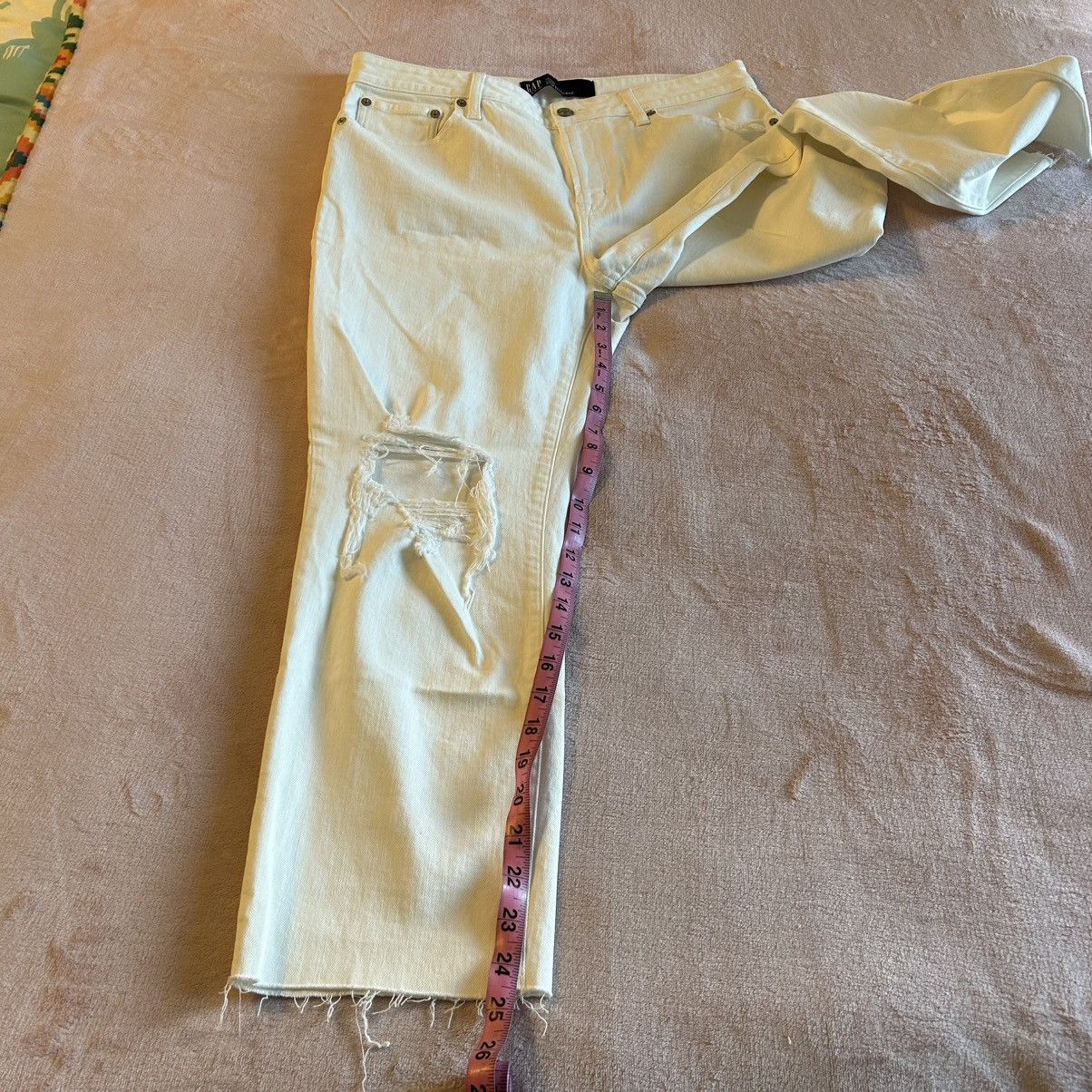 Gap Gap Universal Slim Boyfriend white distressed jean 10/30 Size 32" / US 10 / IT 46 - 8 Thumbnail