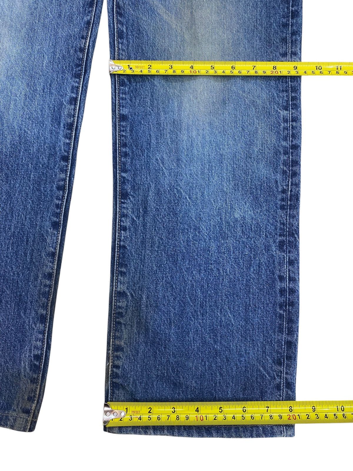 Uniqlo Uniqlo Grunge Faded Wash Style Loose Jeans Size US 31 - 6 Thumbnail