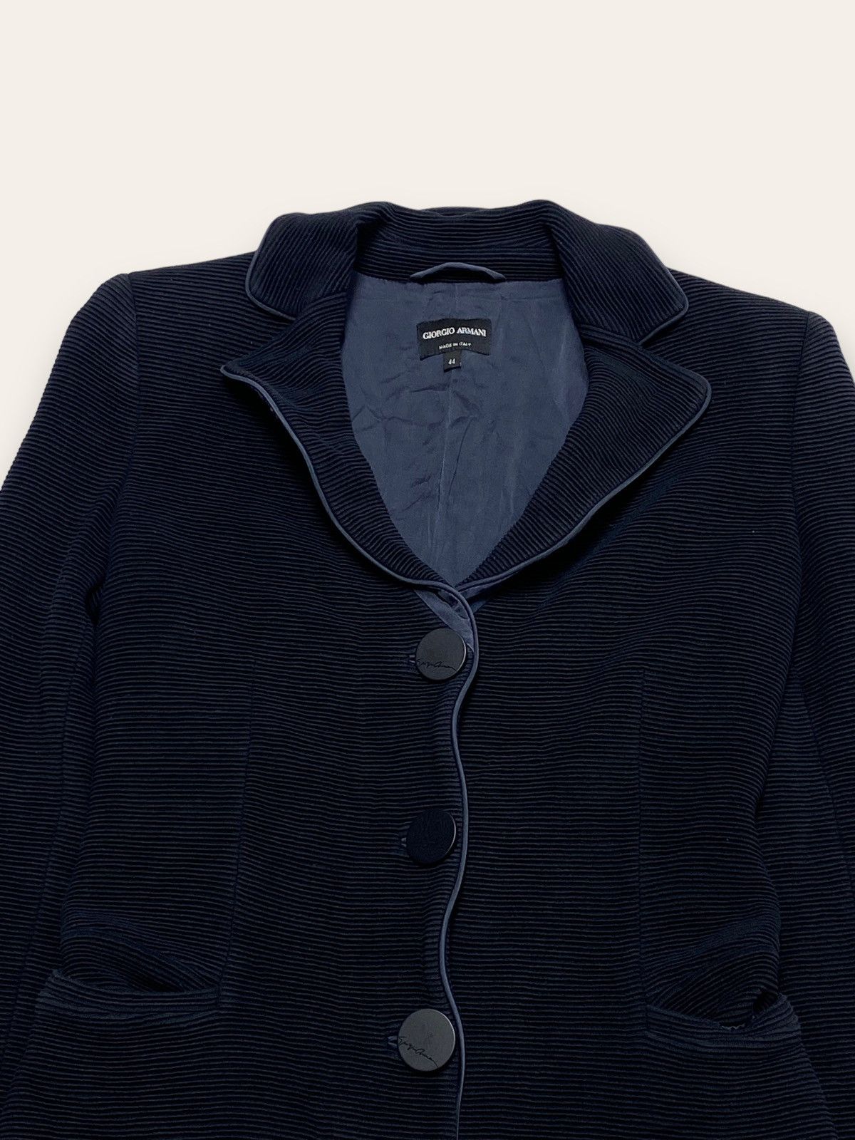 Giorgio Armani Vintage GIORGIO ARMANI Deep Navy Blazer Size XS / US 0-2 / IT 36-38 - 2 Thumbnail