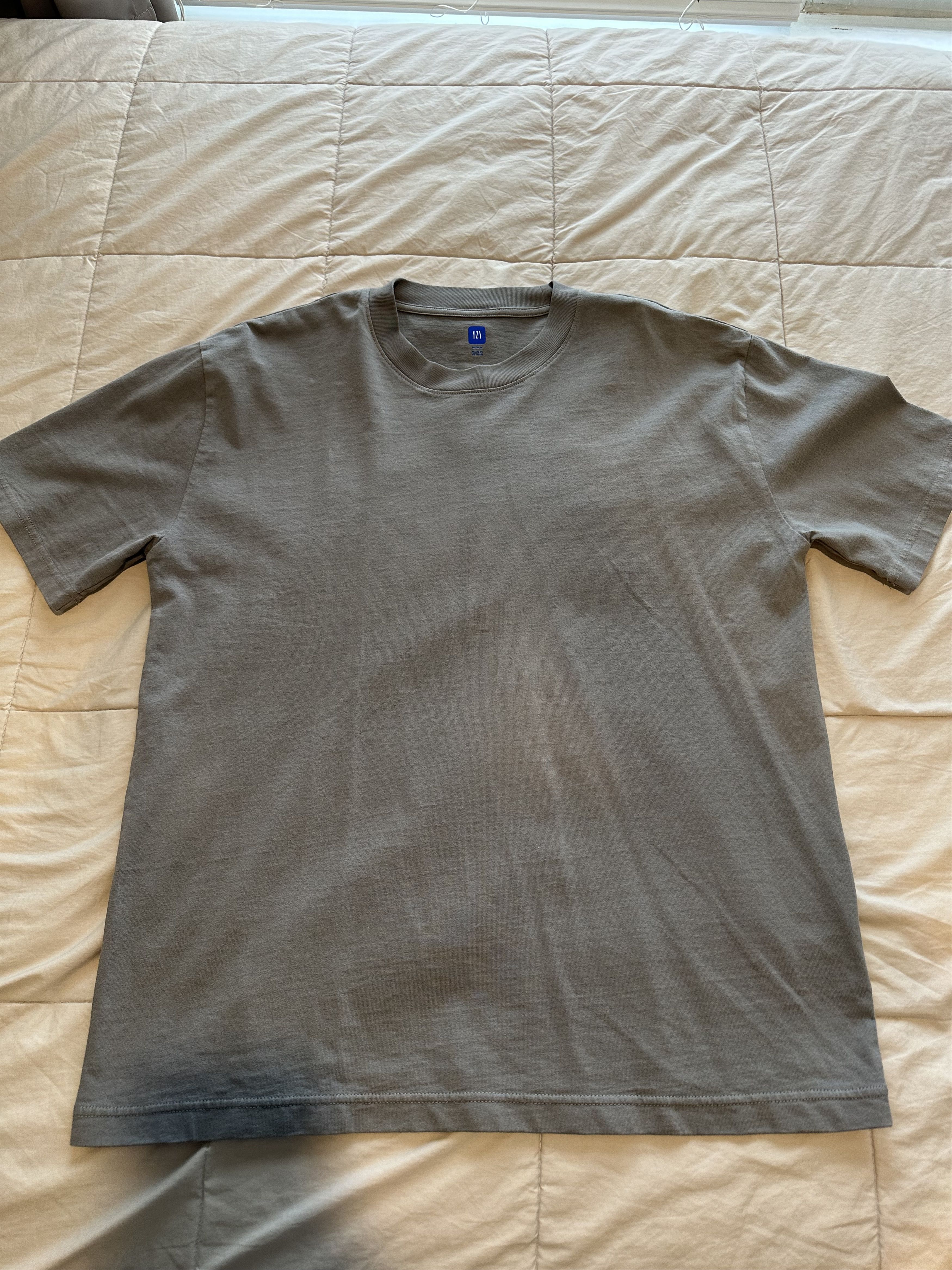 Balenciaga × Gap × Yeezy Yeezy Gap T-Shirt Light Grey Size Medium Size US M / EU 48-50 / 2 - 1 Thumbnail