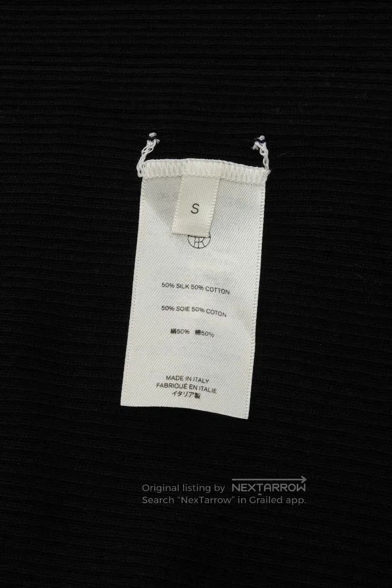 The Row The Row Mock Neck Silk. Size US XS / EU 42 / 0 - 7 Thumbnail