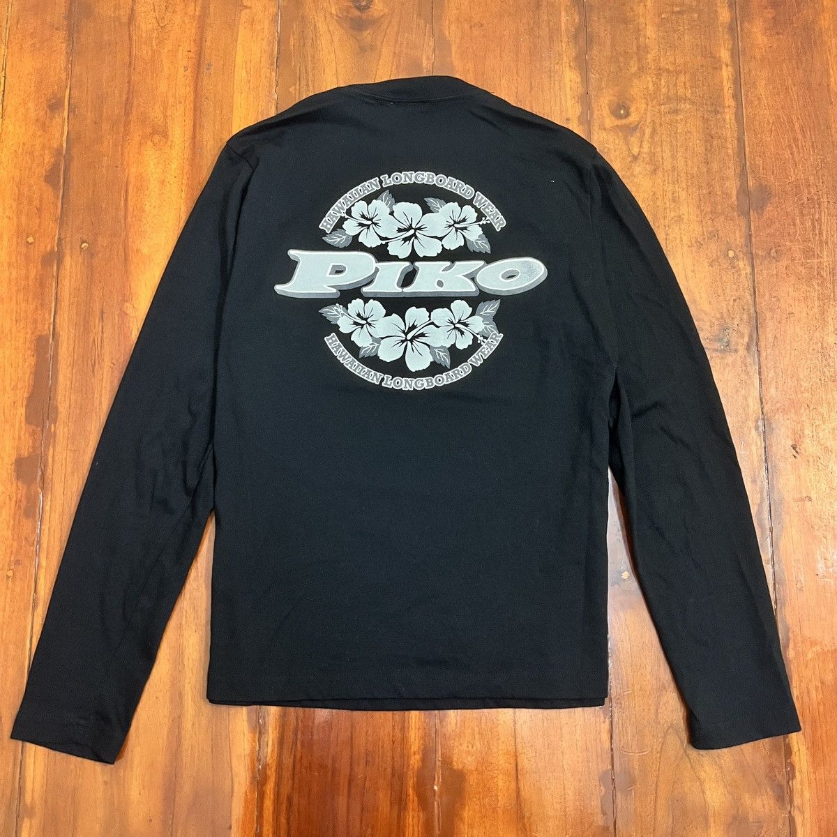 Ron Jon Surf Shop Vintage Surf Style Piko Size US L / EU 52-54 / 3 - 1 Thumbnail
