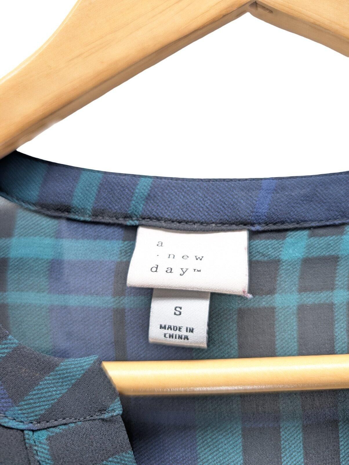 Other A New Day Blouse Women S Split Neck Sheer Plaid Navy Green Size S / US 4 / IT 40 - 7 Thumbnail
