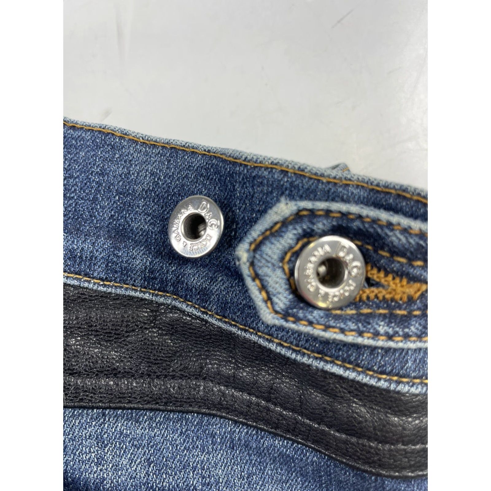 Dolce & Gabbana VINTAGE Dolce&Gabbana Jeans Boots Cut Low Rise 32 Denim Blue Womens 32 D&G original denim Logo Accents Boots 2000s Style Festival Western Modern Size 24" / US 00 / IT 34 - 2 Thumbnail
