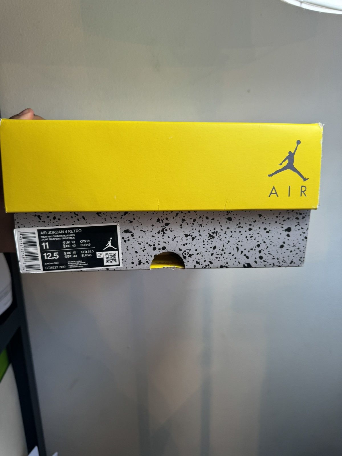 Jordan Brand Size:11 Retro 4 Lightning Size US 11 / EU 44 - 10 Thumbnail