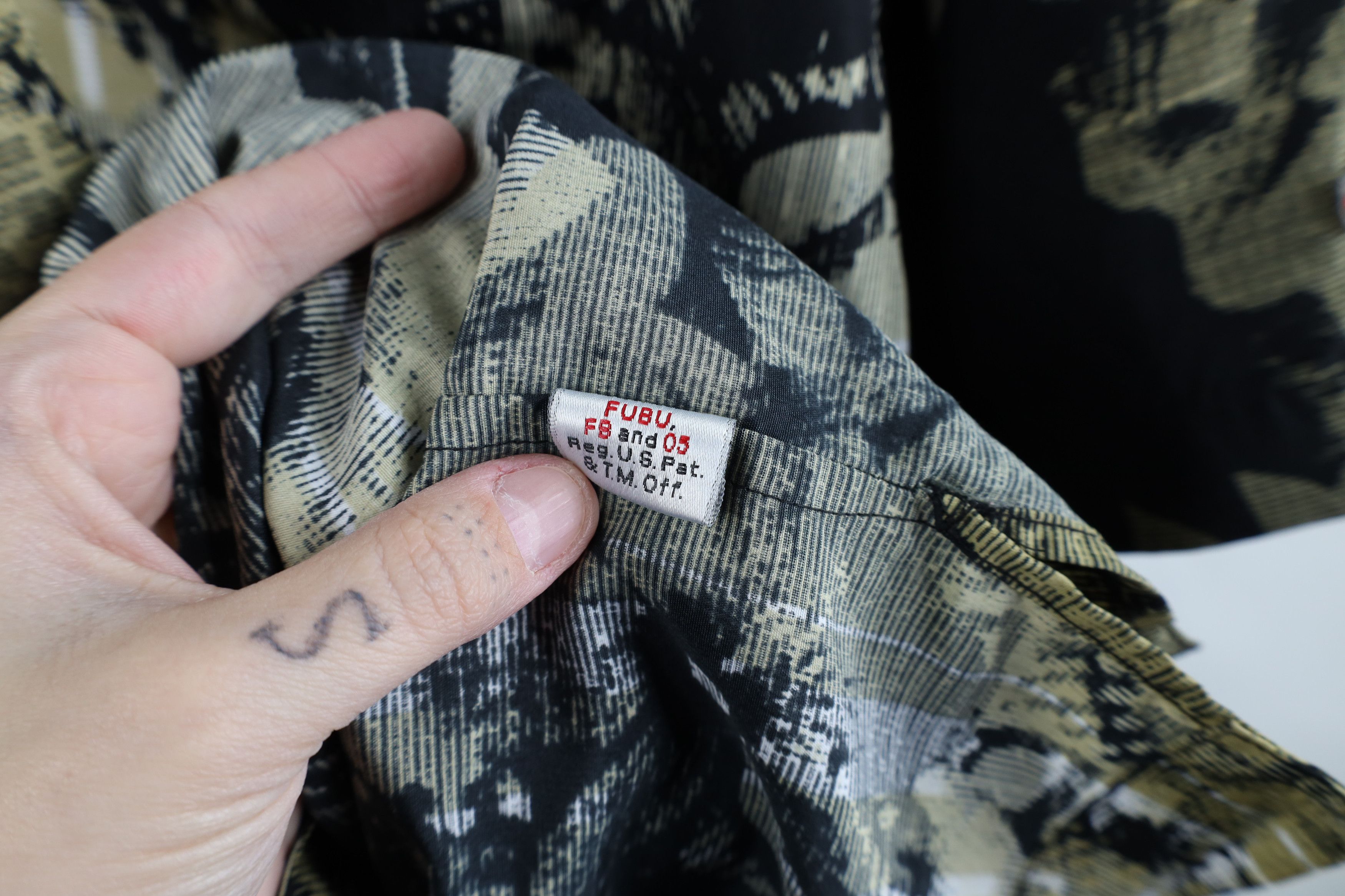 Fubu × Vintage Vintage 90s Y2K FUBU Baggy Flower Hawaiian Button Shirt Size US XXL / EU 58 / 5 - 10 Thumbnail