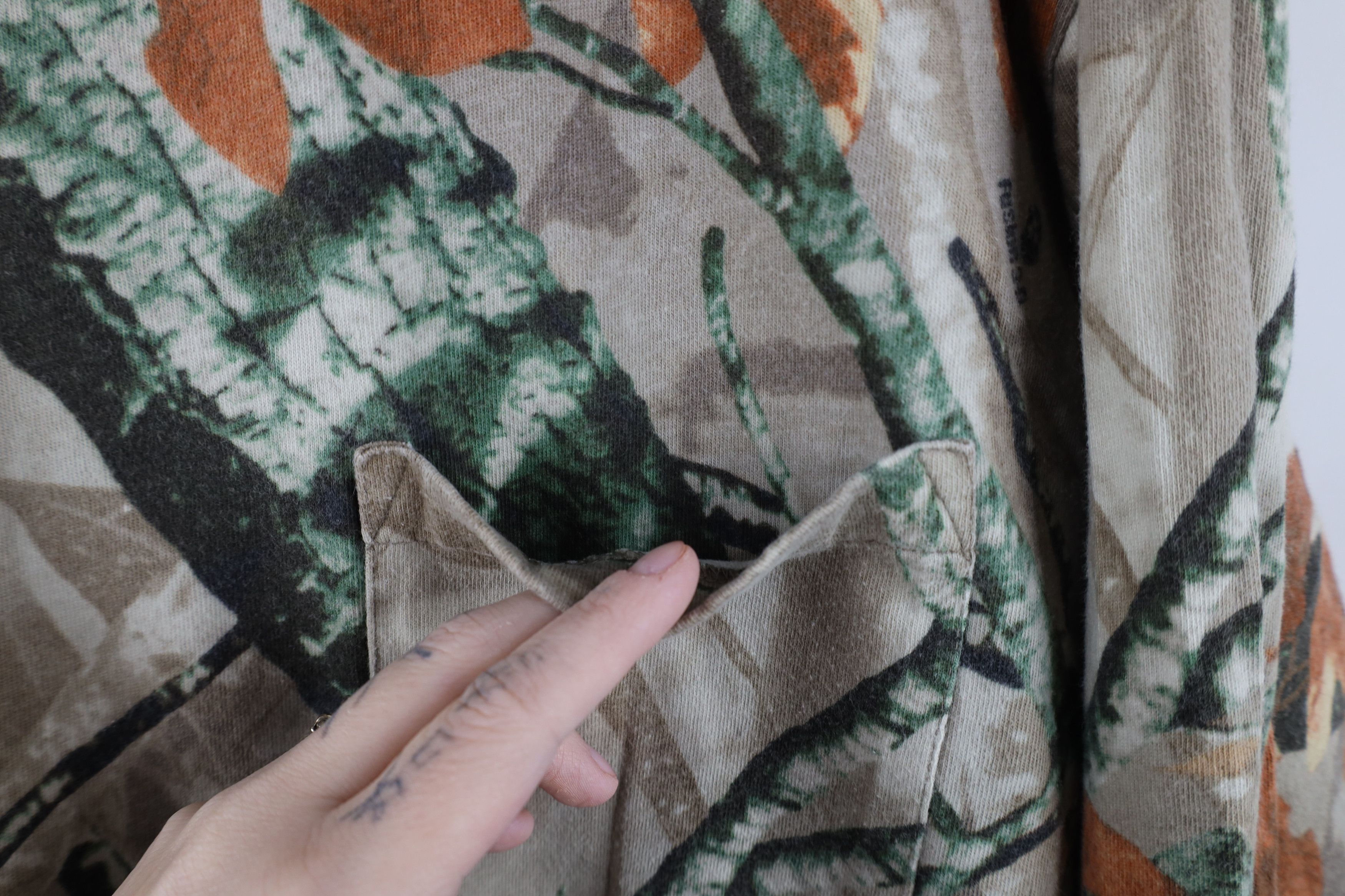 Vintage Vintage 90s Y2K Streetwear Camouflage Long Sleeve T-Shirt Size US XXL / EU 58 / 5 - 4 Thumbnail