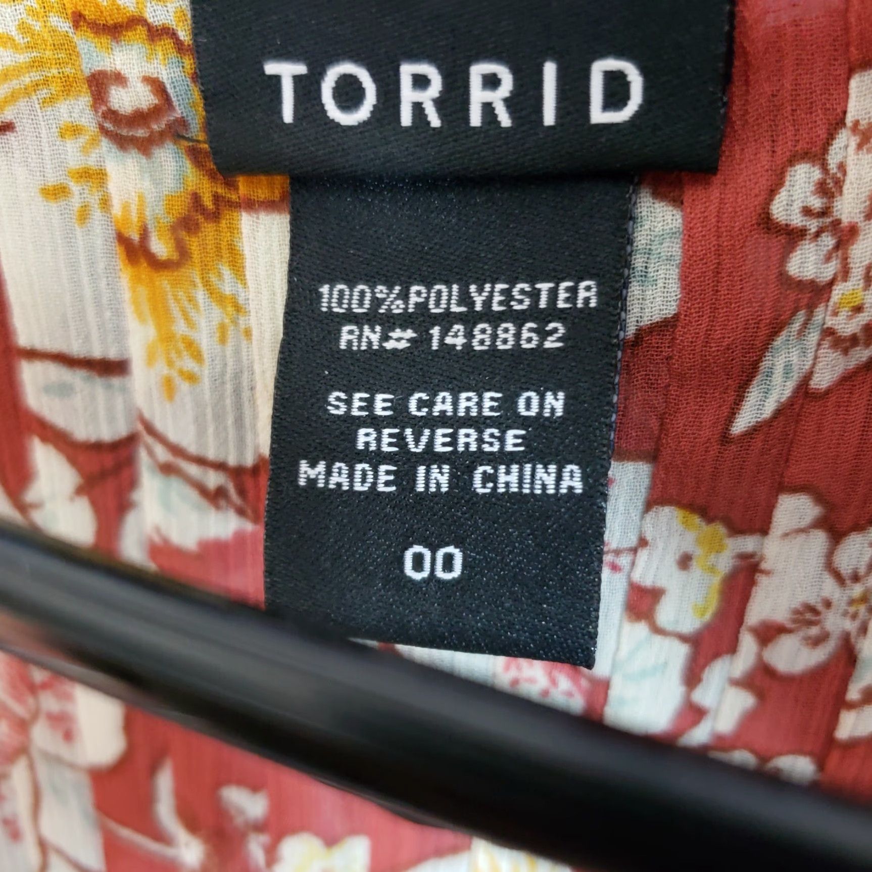 Torrid Torrid Blouse Womens 3/4 Sleeve Floral Sheer Pleated Multicolor Sz 00/XS Size L / US 10 / IT 46 - 5 Thumbnail