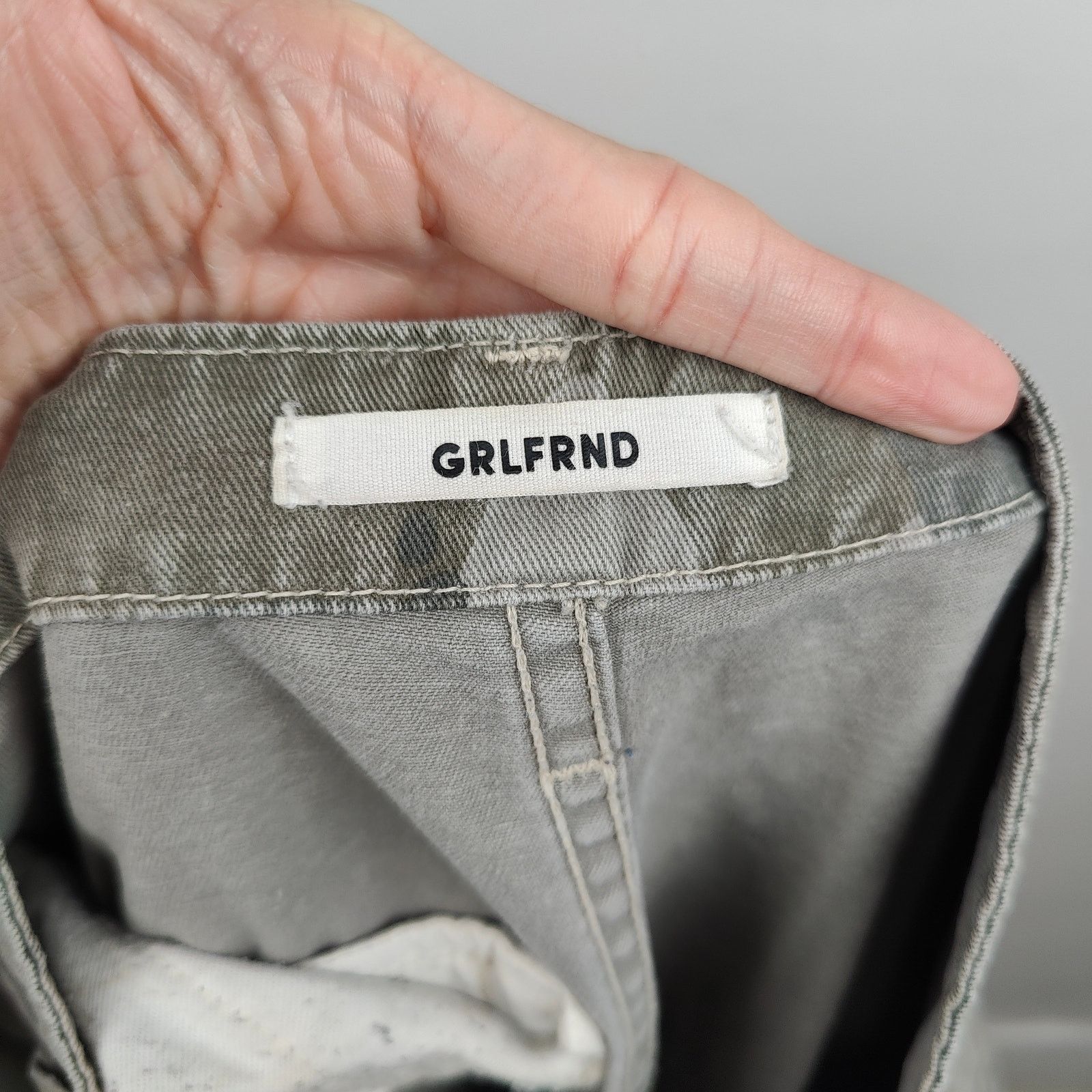 GRLFRND Grlfrnd Maxwell Cargo Pants Womens 30 Renegade Green Camo Size 30" / US 8 / IT 44 - 8 Thumbnail