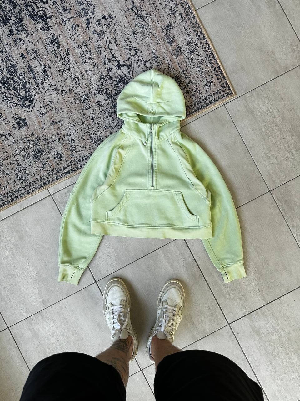 Lululemon Lululemon Zip Up Cropped Hoodie Size M Size M / US 6-8 / IT 42-44 - 2 Thumbnail