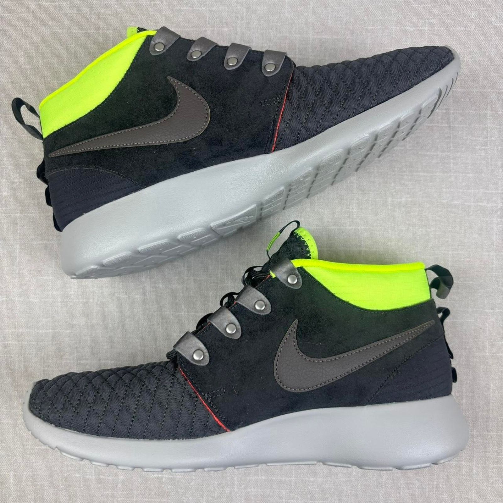 Nike 🤮 2013 Nike Roshe Run Sneakerboot “Newsprint Smoke” 9.5M Size US 9.5 / EU 42-43 - 4 Thumbnail