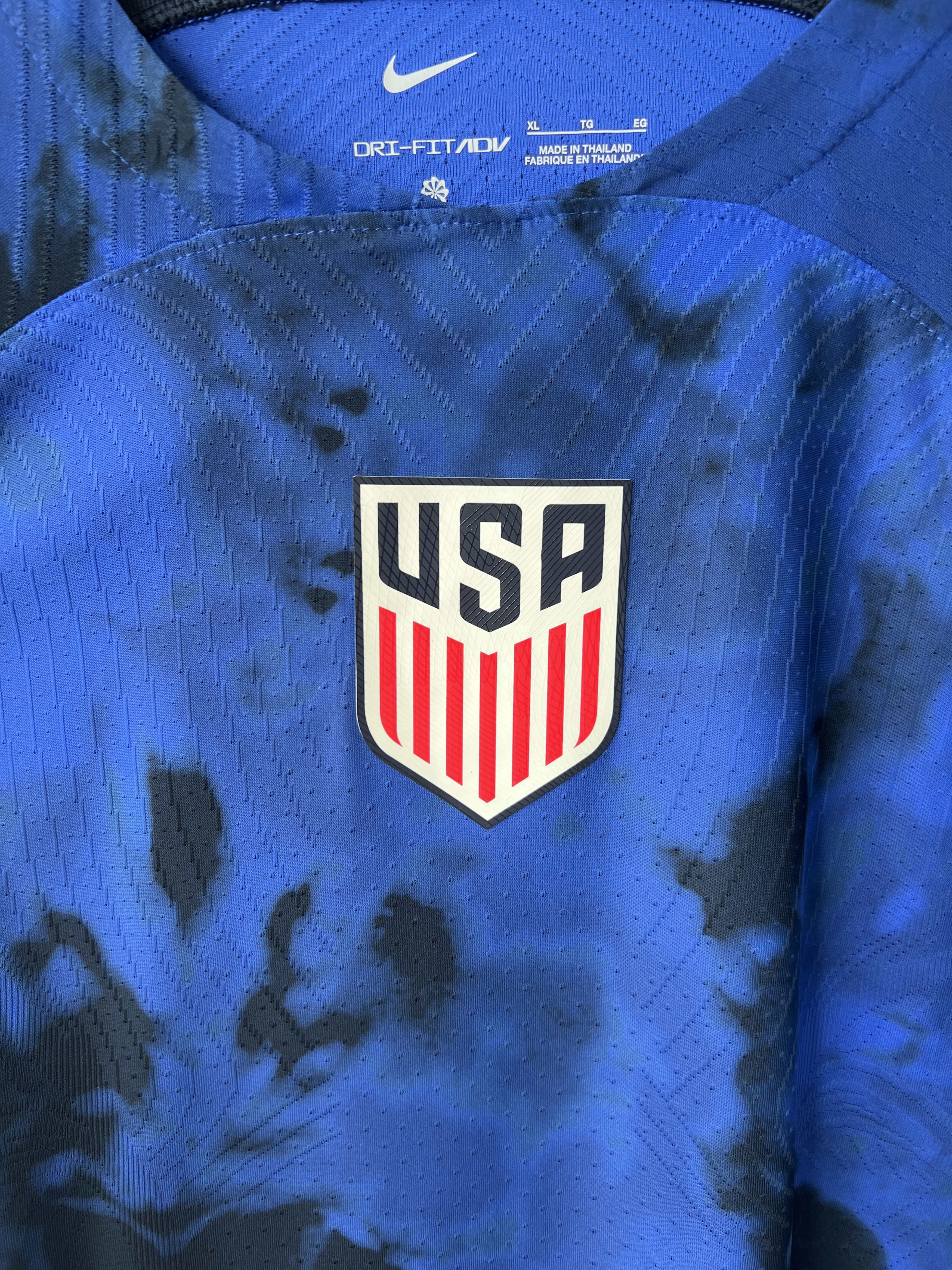 Nike (XL) USA 2022-23 Away Player Version Kit (USMNT) Size US XL / EU 56 / 4 - 6 Thumbnail