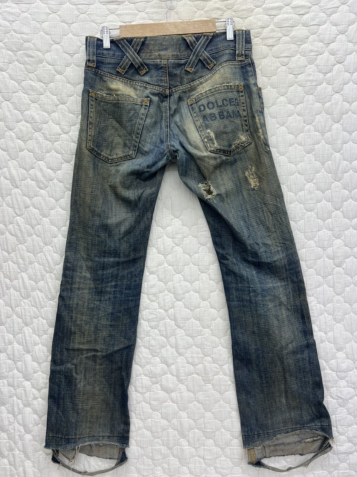 Dolce & Gabbana STEALS🔥🔥🔥DOLCE GABBANA BOOT CUT DISTRESS DENIM Size US 31 - 6 Thumbnail