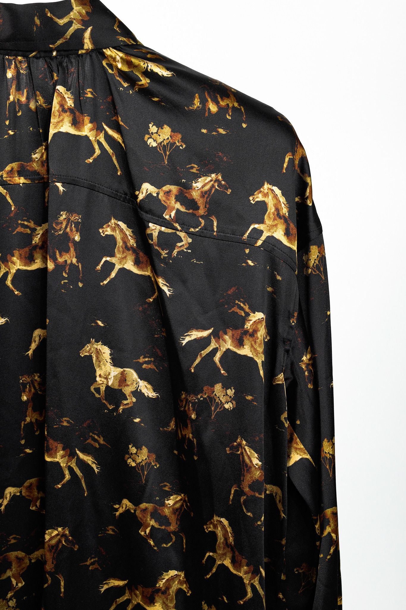 Ganni Ganni Black Silk Satin Horse-Print Tie-Neck Blouse Size XS / US 0-2 / IT 36-38 - 4 Thumbnail